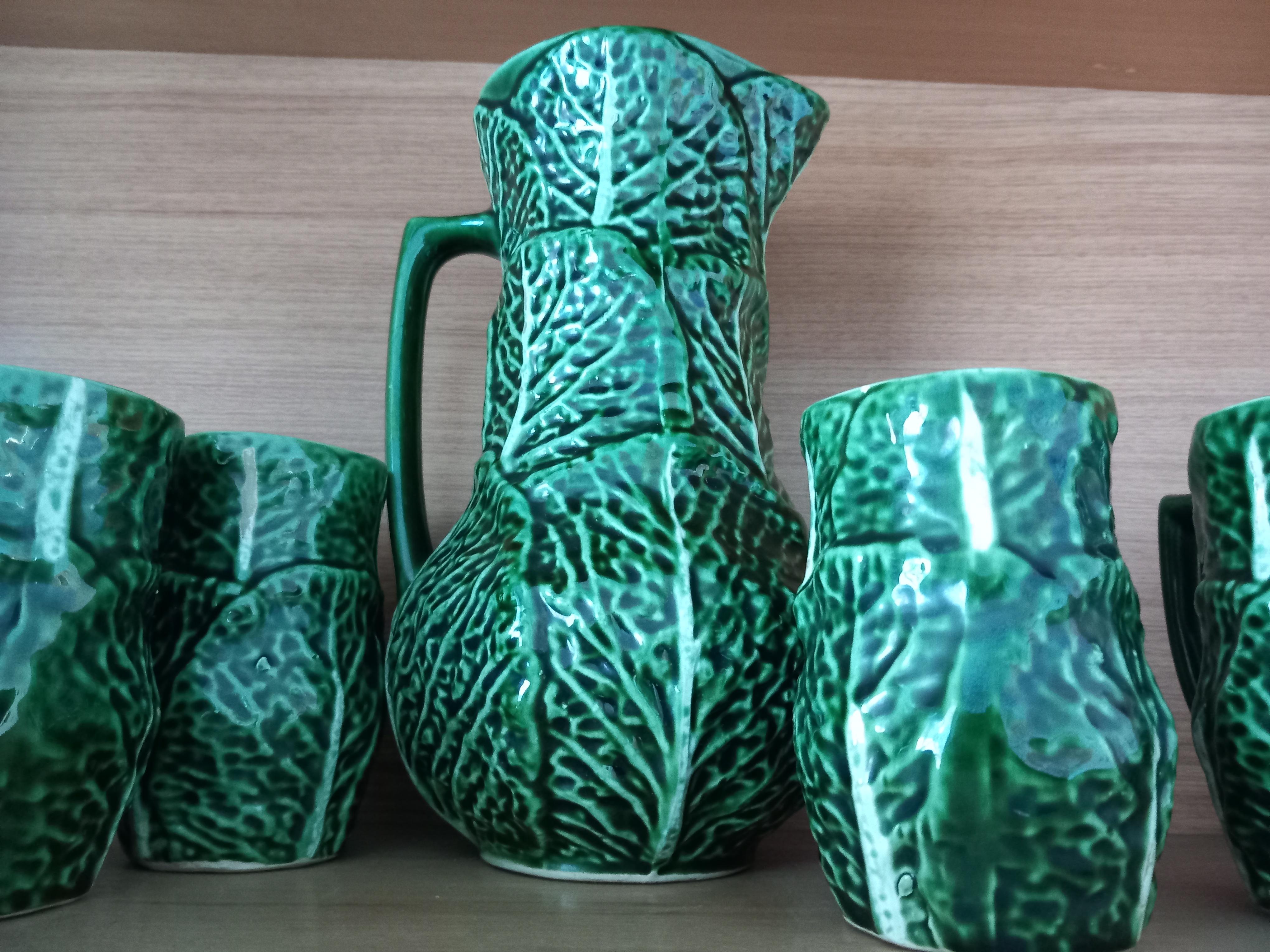 Set Majolica Ceramic Jug and 6 Mug Cups Shape of Cabbage(Price is for the set) In Excellent Condition For Sale In Mombuey, Zamora