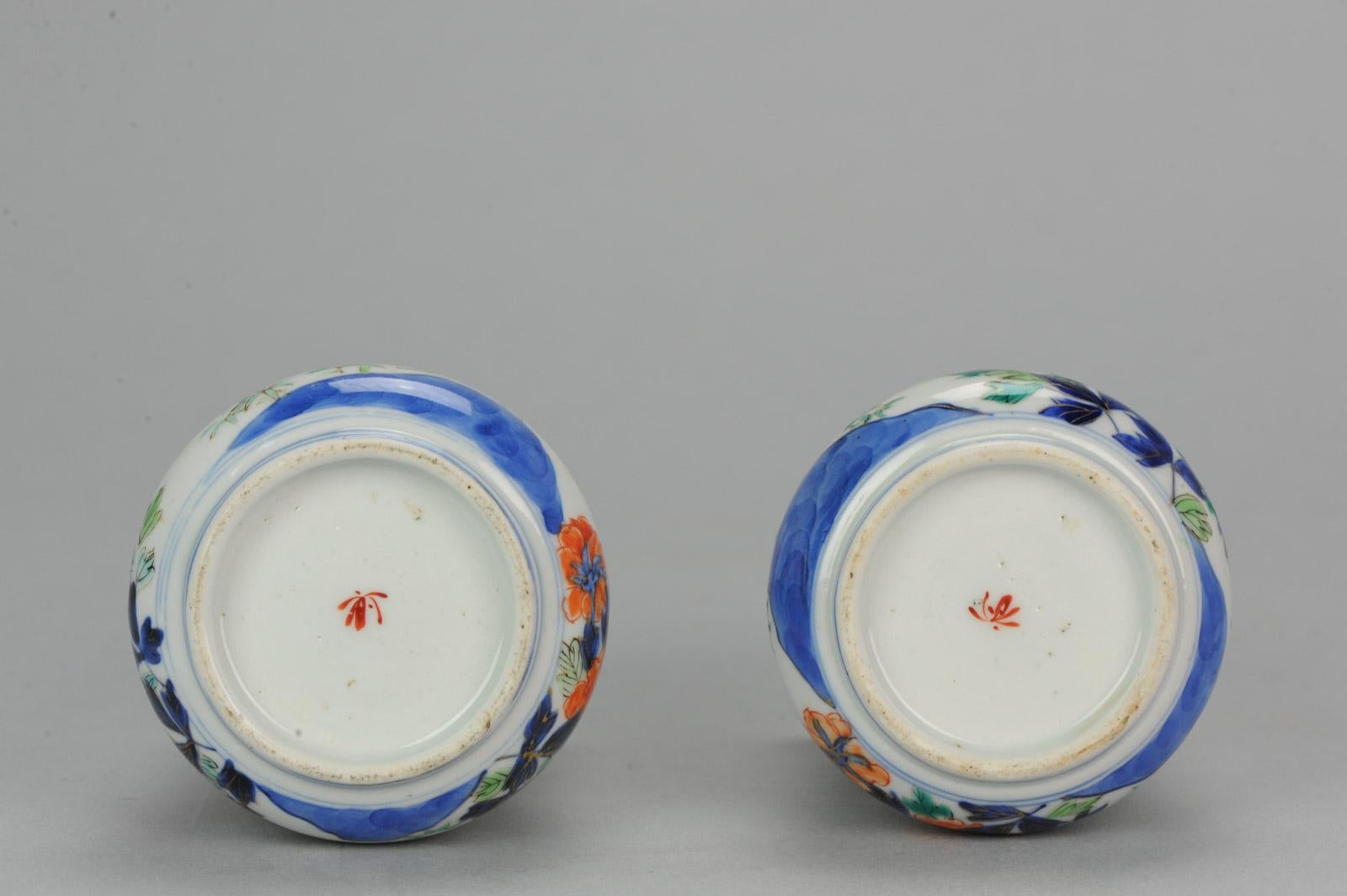 Giapponese Set di rari vasi antichi giapponesi in porcellana Imari Porcelain, XIX secolo in vendita