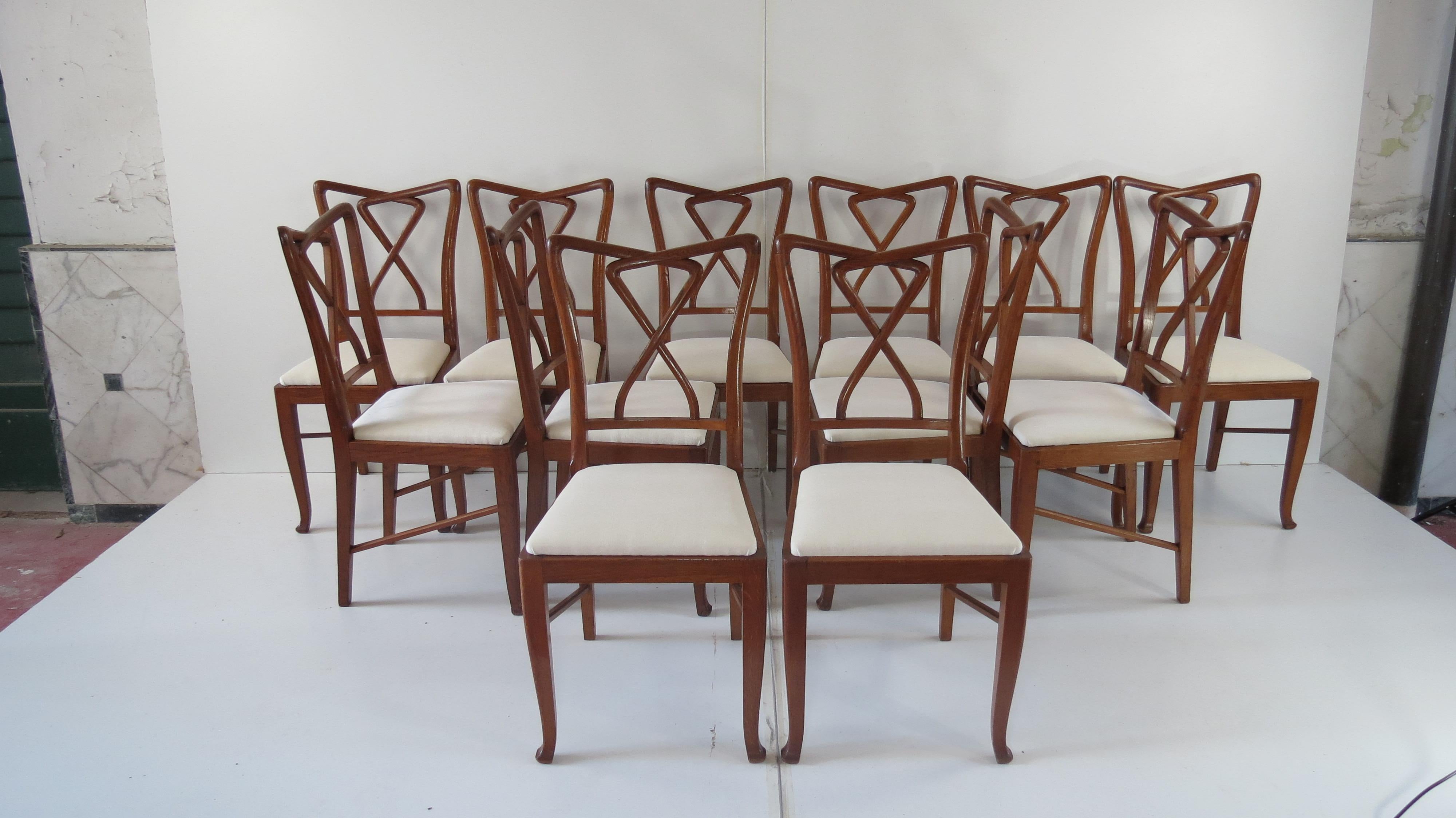 Mid-Century Modern Set of Rare Important Walnut 12 Dining Chairs Attributed Paolo Buffa, circa 1950