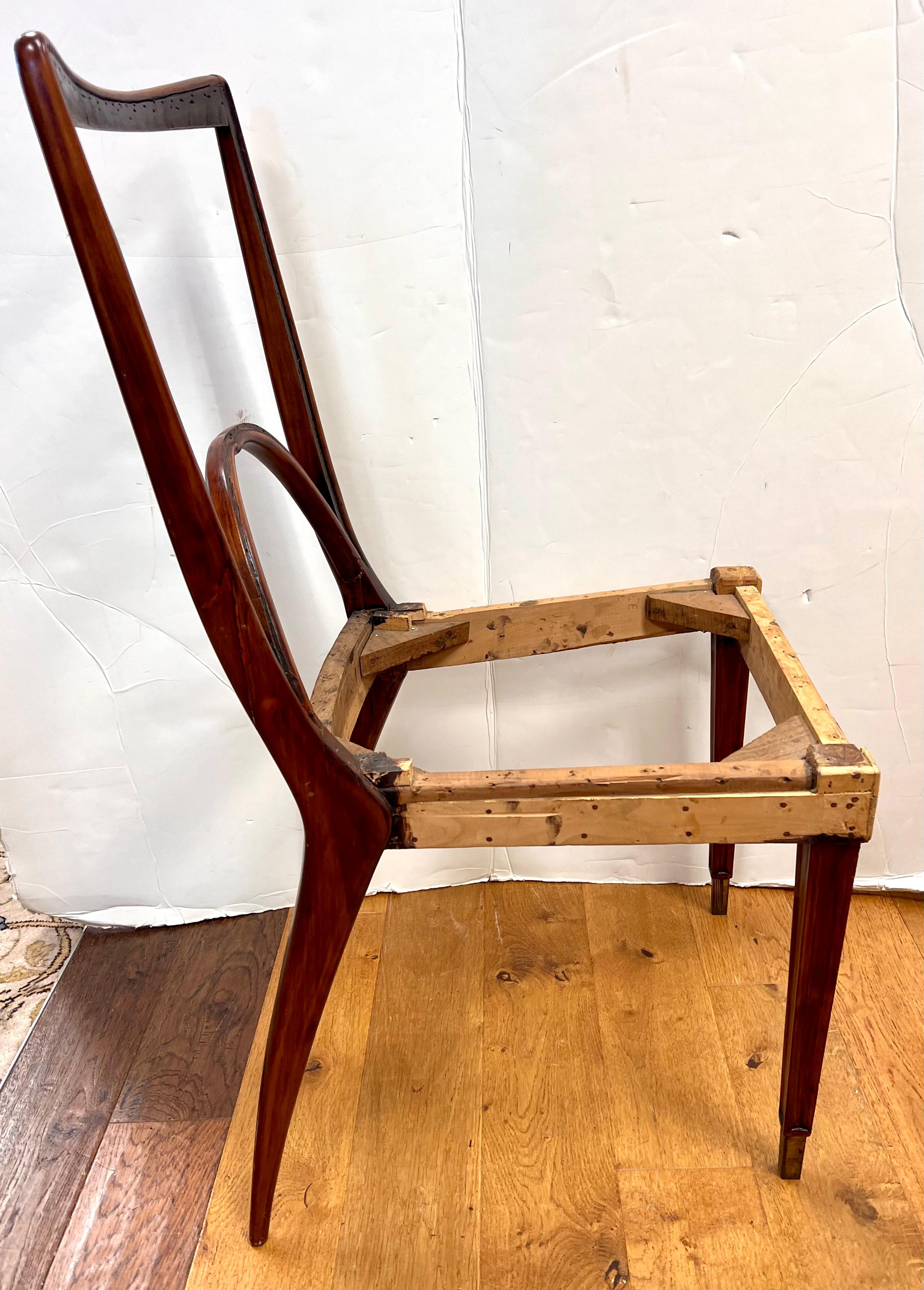 20th Century Set of Rare Mid Century Italian Gio Ponti Style Dining Room Chairs