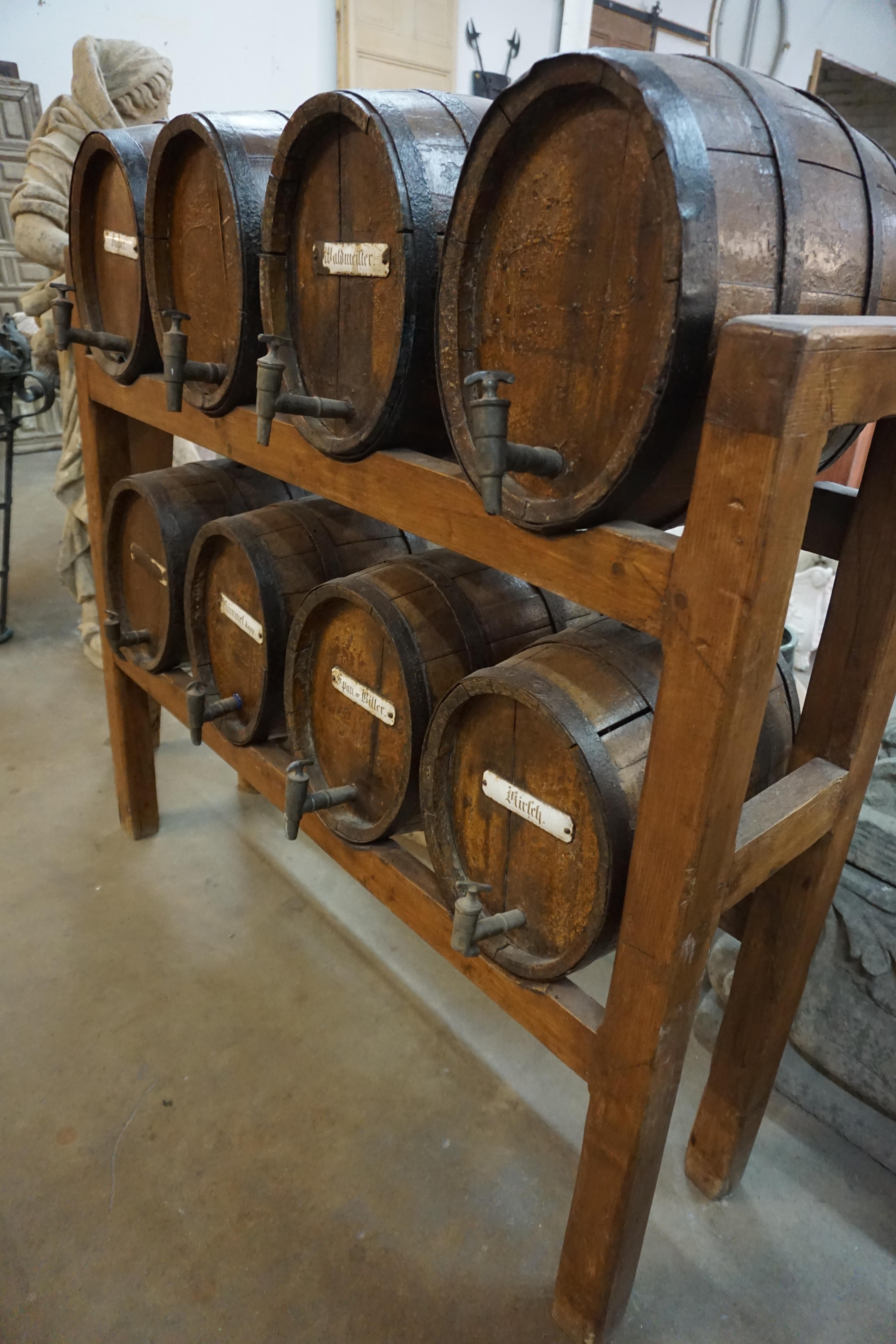 Set of Rare Oak and Whiskey Casks, circa 1820 In Good Condition In Dallas, TX