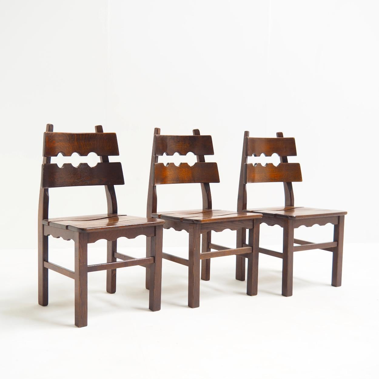 Ensemble de chaises de salle à manger Razorblade attr. à Henning Kjaernulf pour Nyrup Møbelfabrik Bon état - En vente à Beerse, VAN