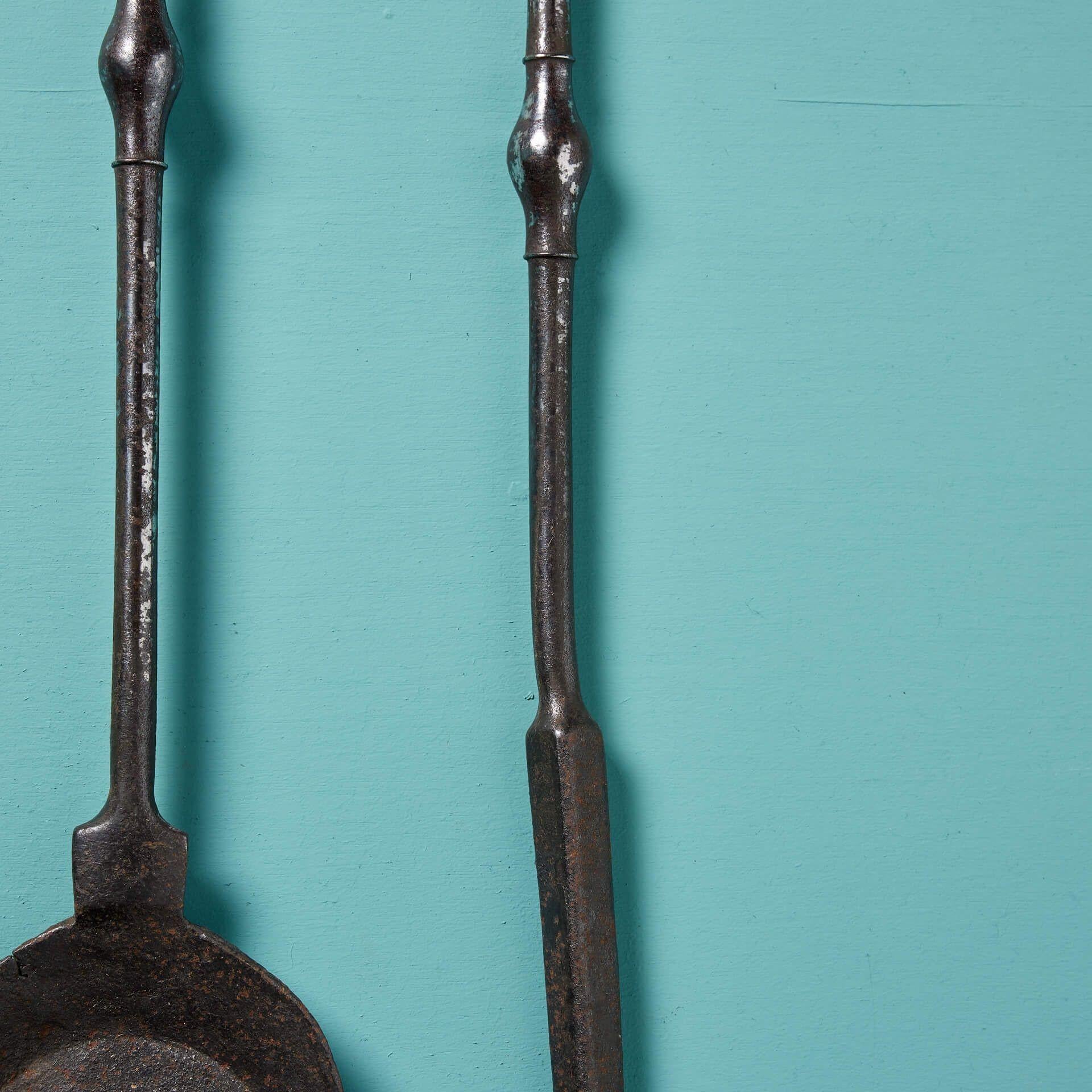 Set of Reclaimed Georgian Fire Tools In Fair Condition For Sale In Wormelow, Herefordshire