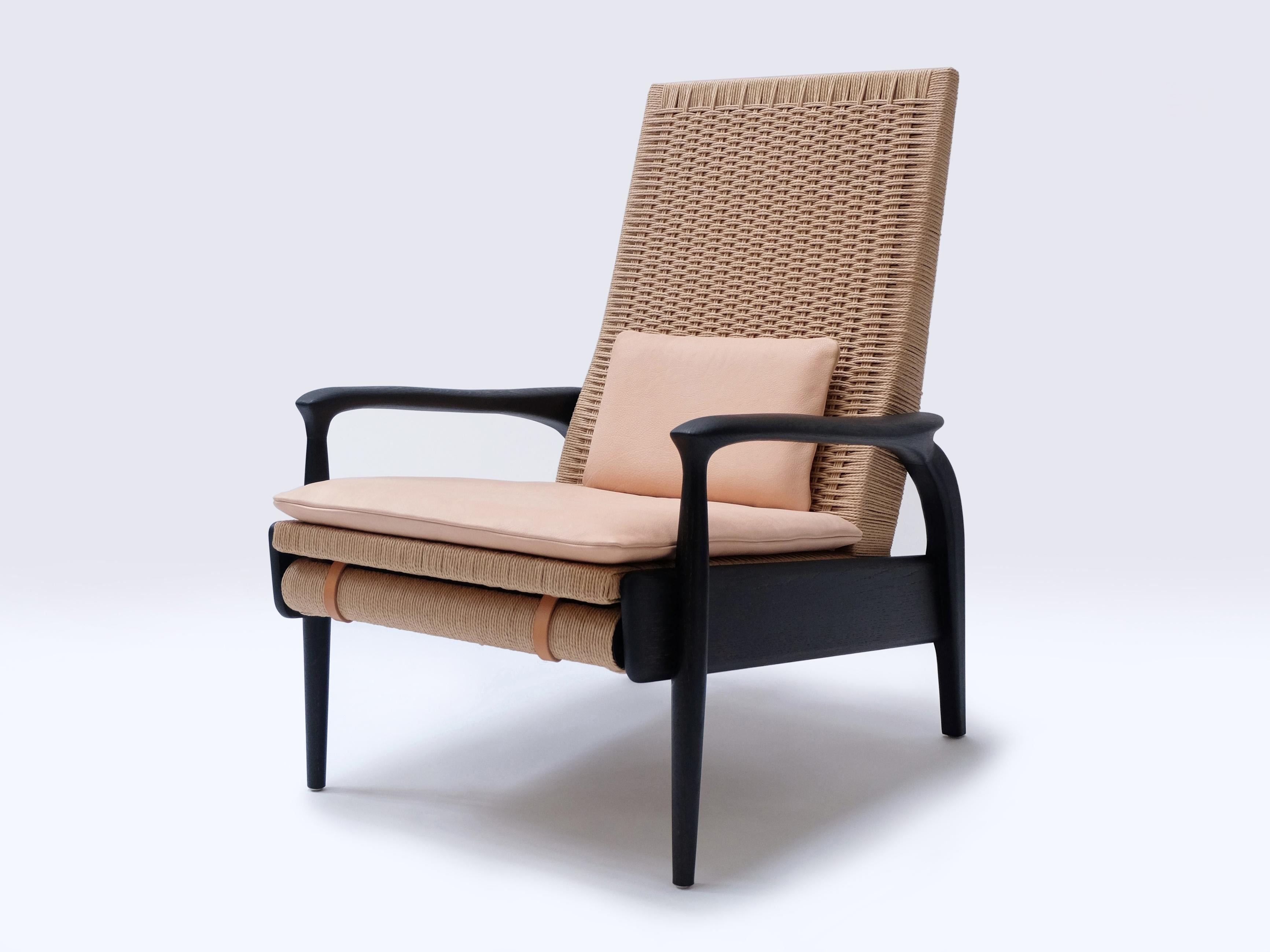 Ensemble de fauteuils inclinables en chêne noirci, cordon danois naturel, coussins en cuir en vente 5