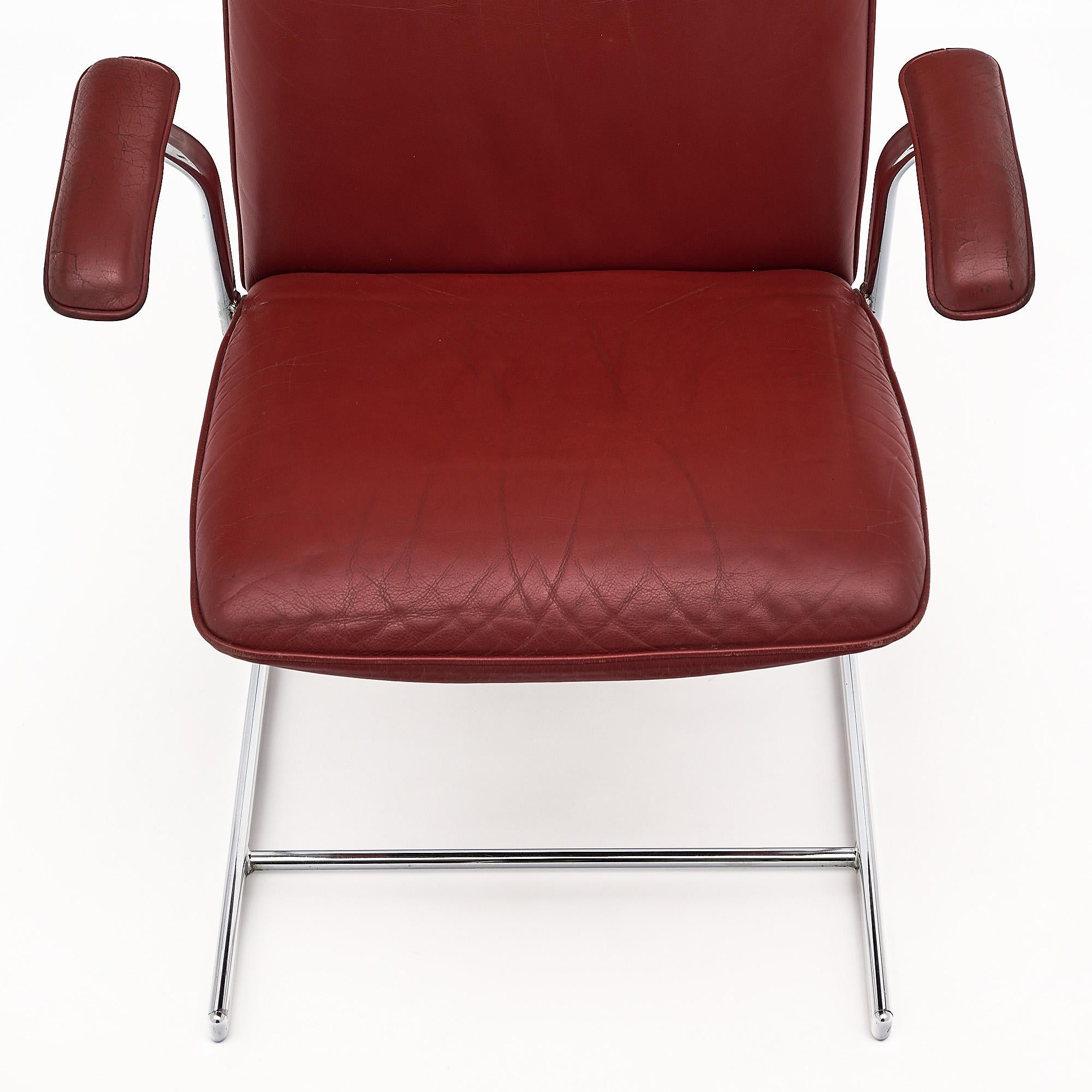 Set of Red Leather and Chrome Armchairs For Sale 1