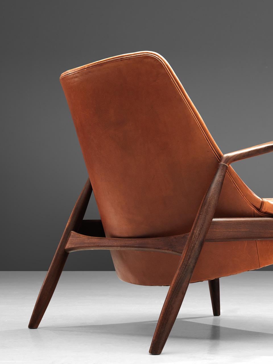 Mid-Century Modern Set of Original Cognac Leather Ib Kofod-Larsen 'Seal Chairs' 