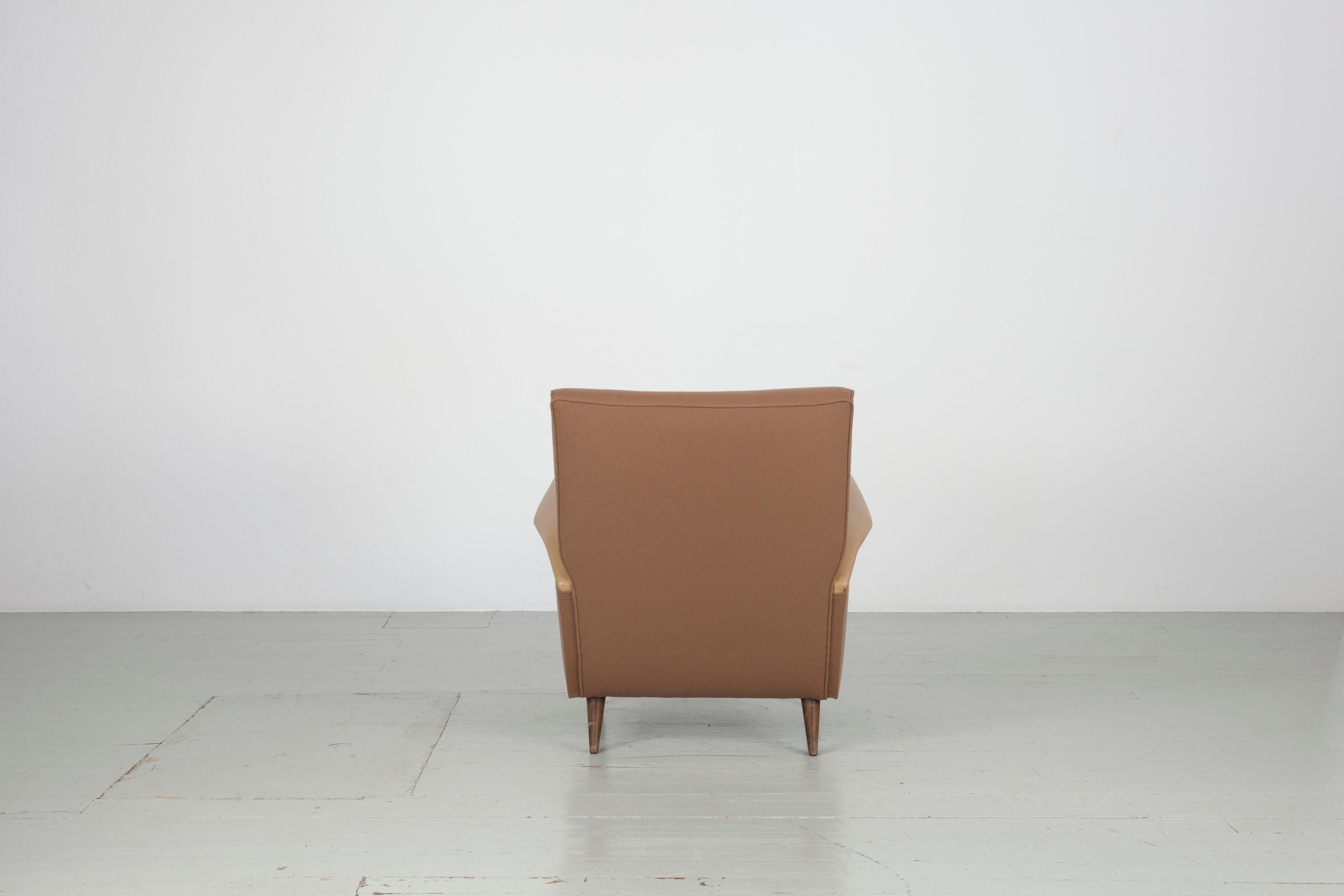 XX secolo Set di 2 sedie Gio Ponti ri-imbottite, Model 803, Cassina 1950s in vendita