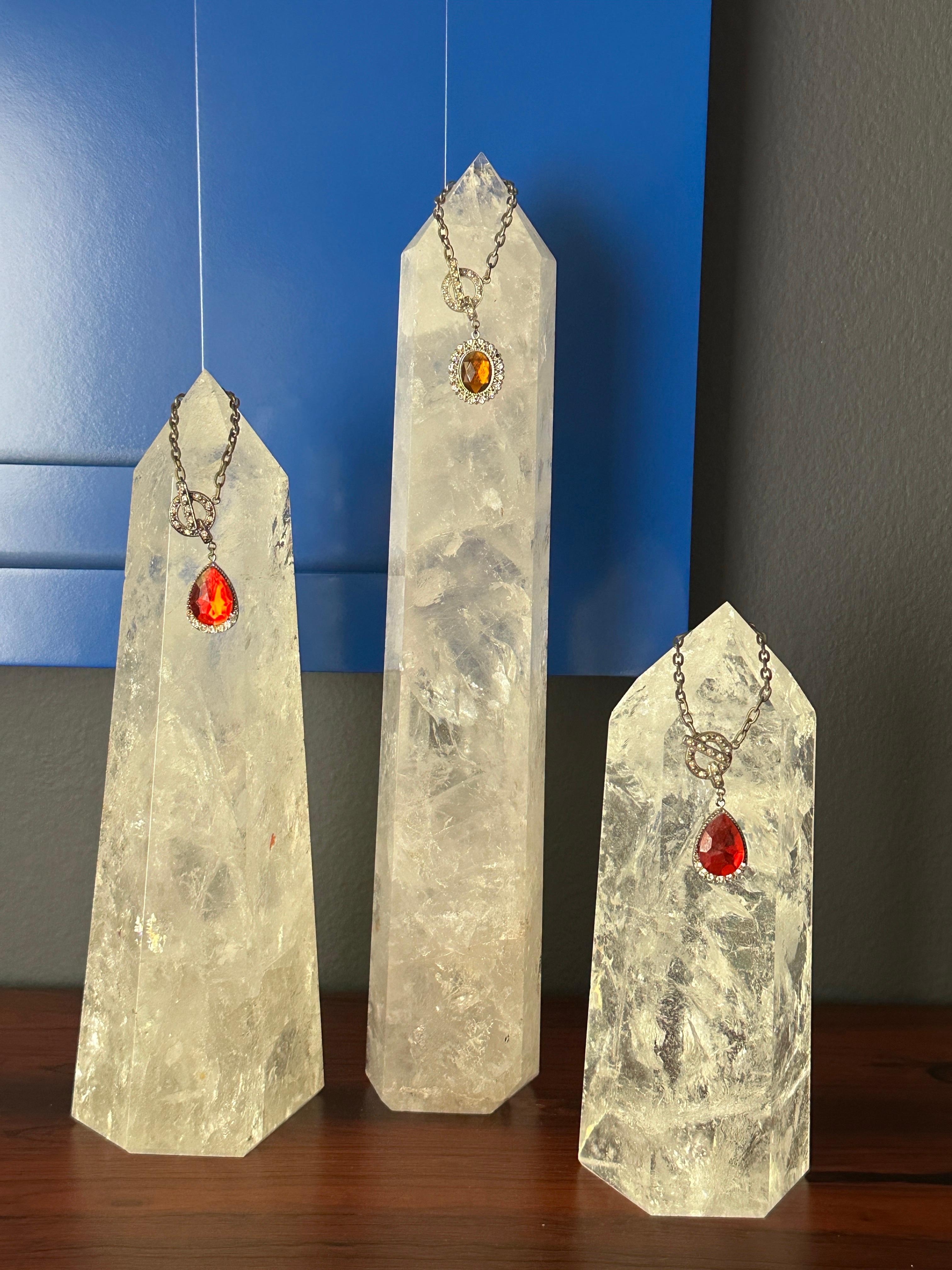 Ensemble d'obélisques en cristal de roche et quartz Bon état - En vente à North Hollywood, CA