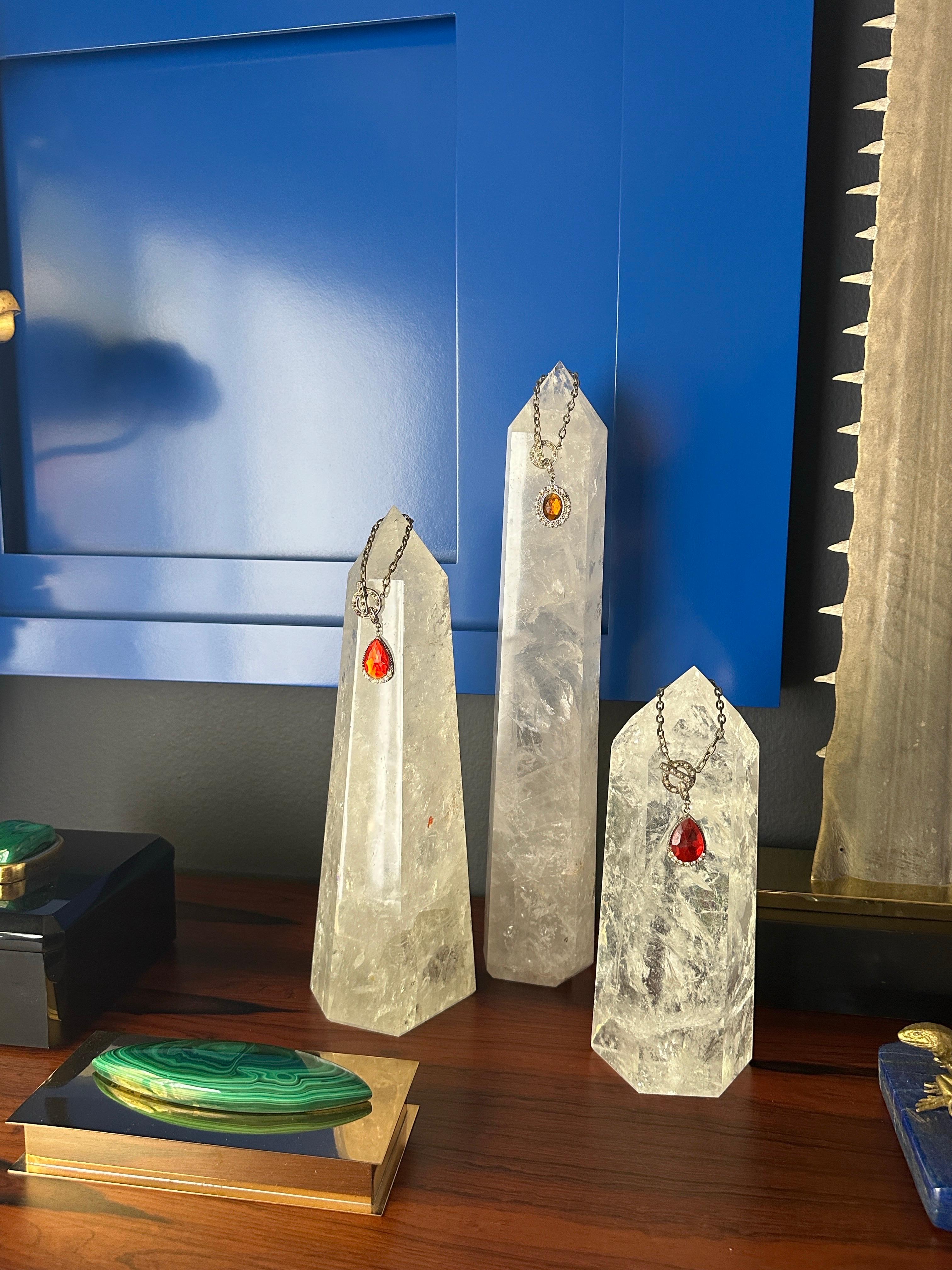 Ensemble d'obélisques en cristal de roche et quartz en vente 1
