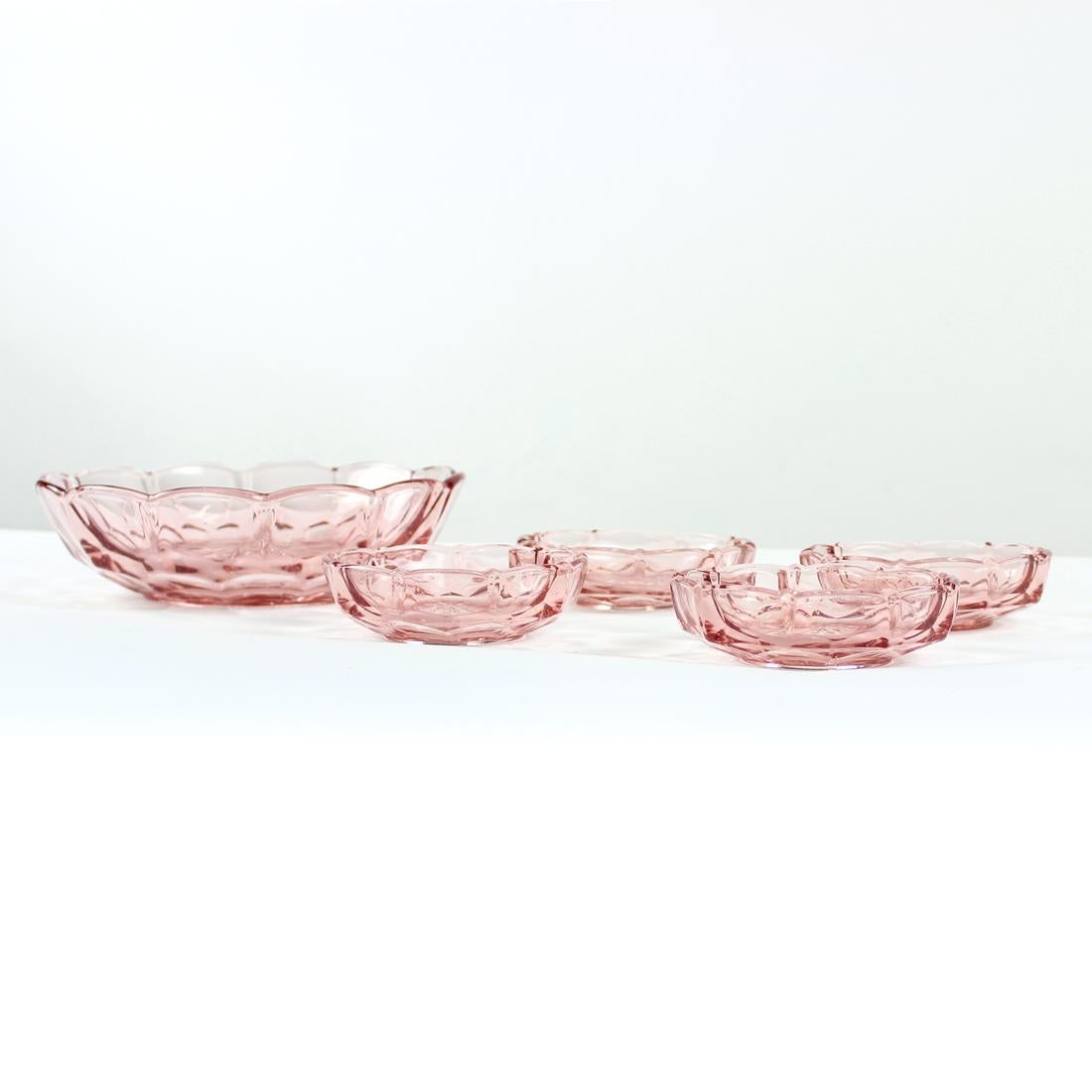 Pressed Set of Rose Glass Bowls, Czechoslovakia, 1950s For Sale