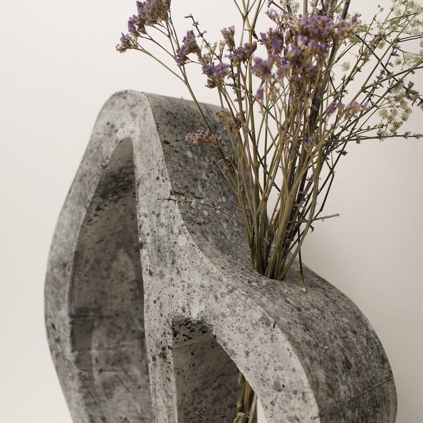 Contemporary Set of Rose & Gray Marchesa Monolith For Sale