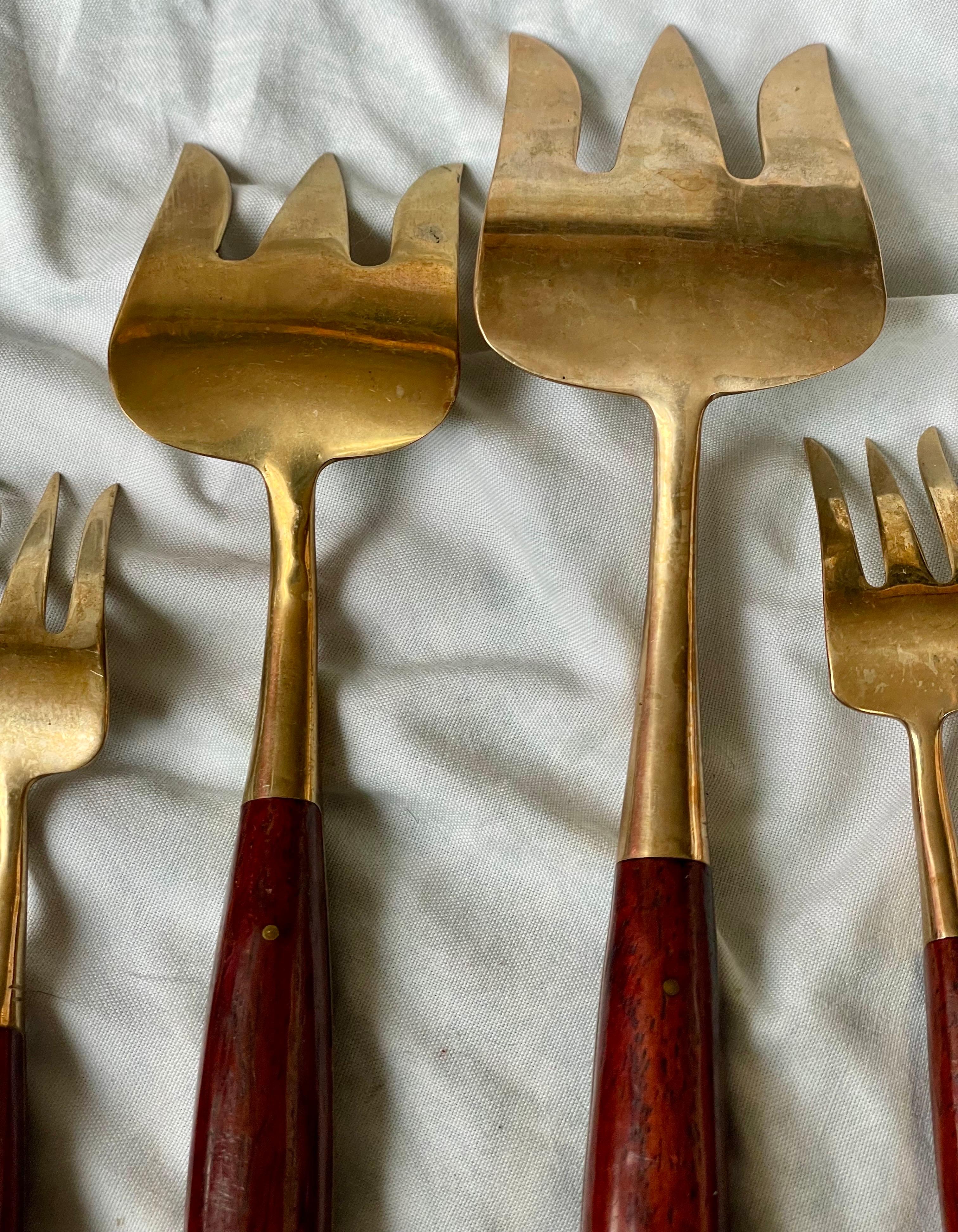 Set aus Palisander & Messing Service für 6 Personen Wüste 8 Stück Besteck im Angebot 3