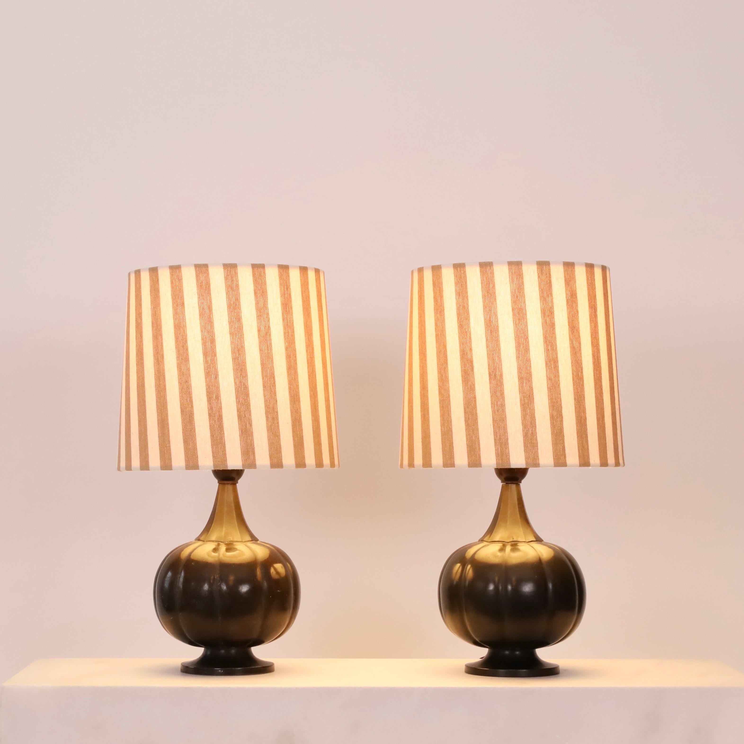 Set of round Just Andersen Table Lamps, 1920s, Denmark In Good Condition In Værløse, DK