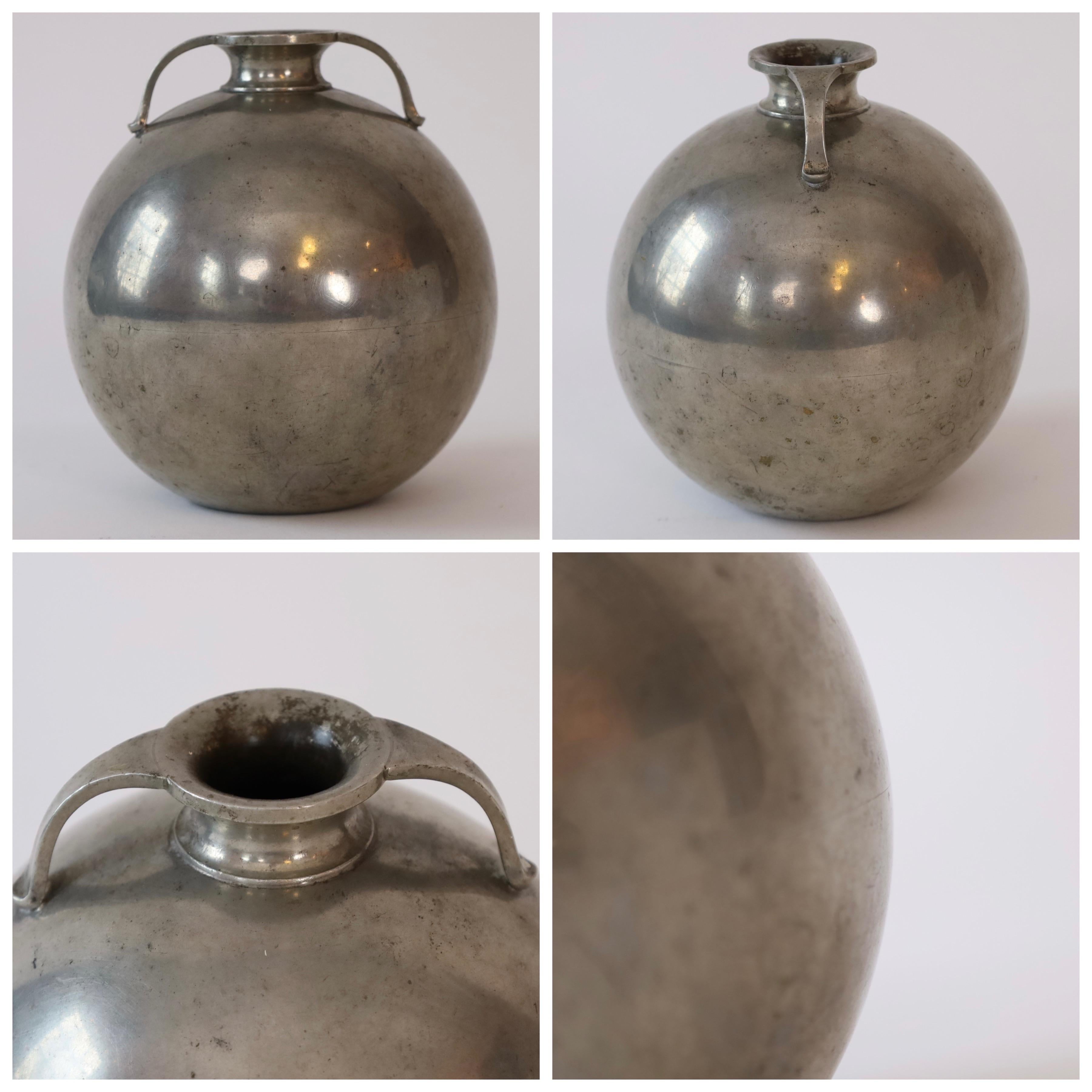 Ensemble de vases ronds en étain par Just Andersen, années 1930, Danemark en vente 7