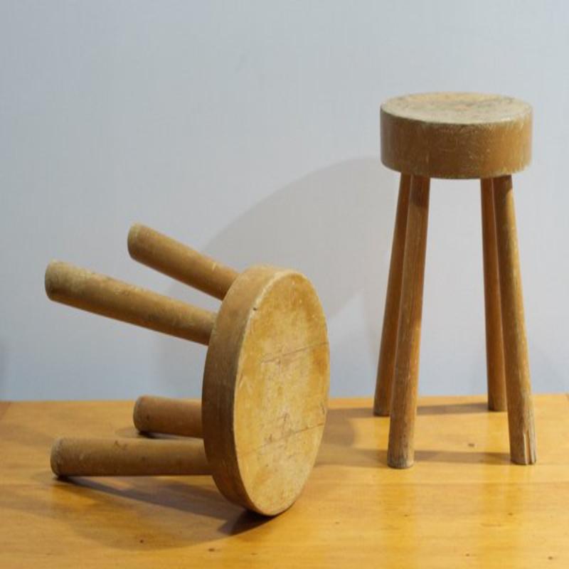 Set of Round Stools by Charlotte Perriand for Les Arcs, France, 1960s For Sale 2