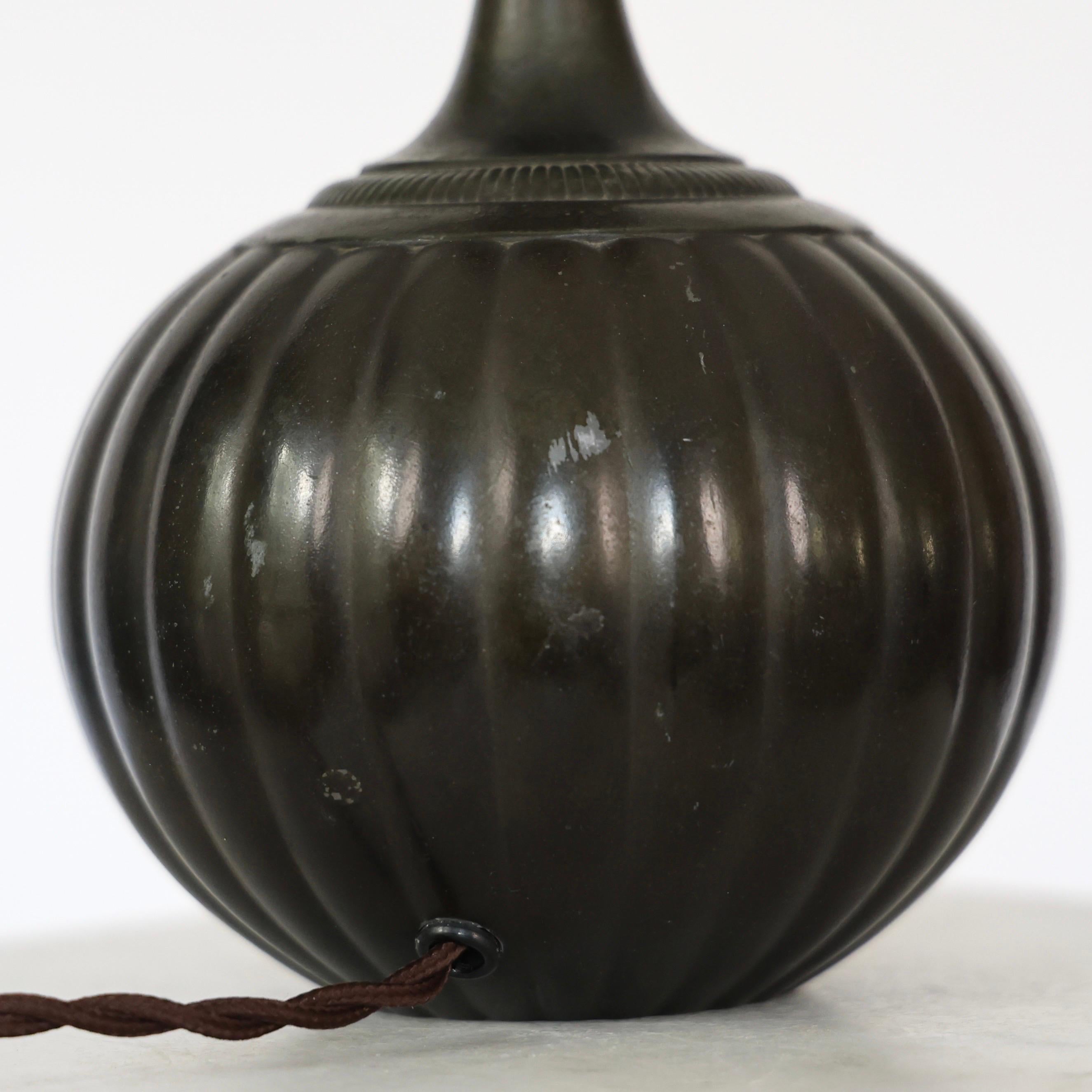 Satz runder Tischlampen von Just Andersen, 1930er Jahre, Dänemark im Angebot 7