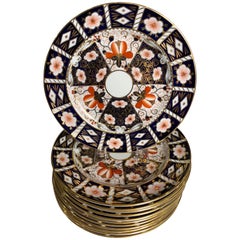 Set of Royal Crown Derby Old Imari Service Dinner Plates