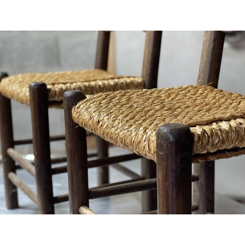Set of Rustic Straw Side Chairs in the style of Perriand, France, 1950s For Sale 1