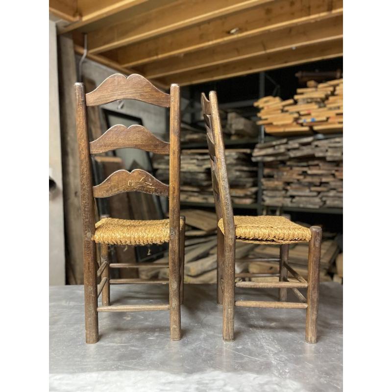 Set of Rustic Straw Side Chairs in the style of Perriand, France, 1950s For Sale 3