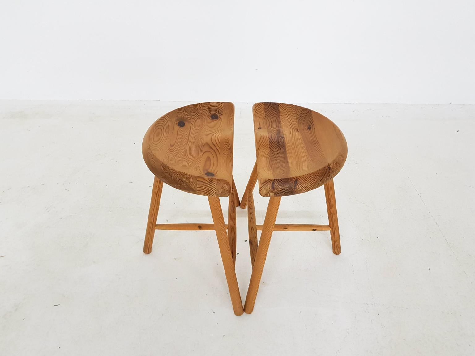 Set of Saddle Stools in Pinewood by Arne Hovmand Olsen, Denmark, 1960s 1