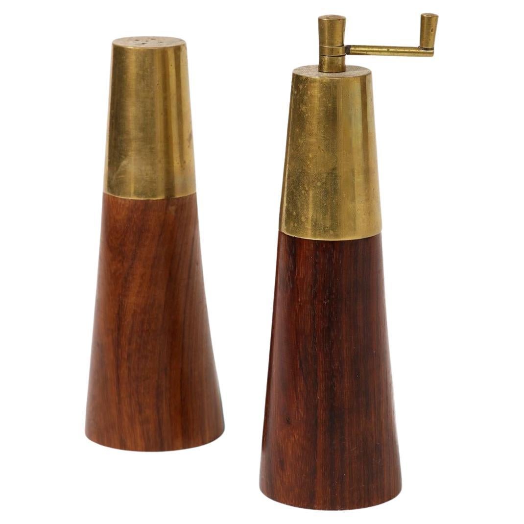 Salt Shaker and Pepper Mill in Rosewood and Brass, circa 1960 For Sale