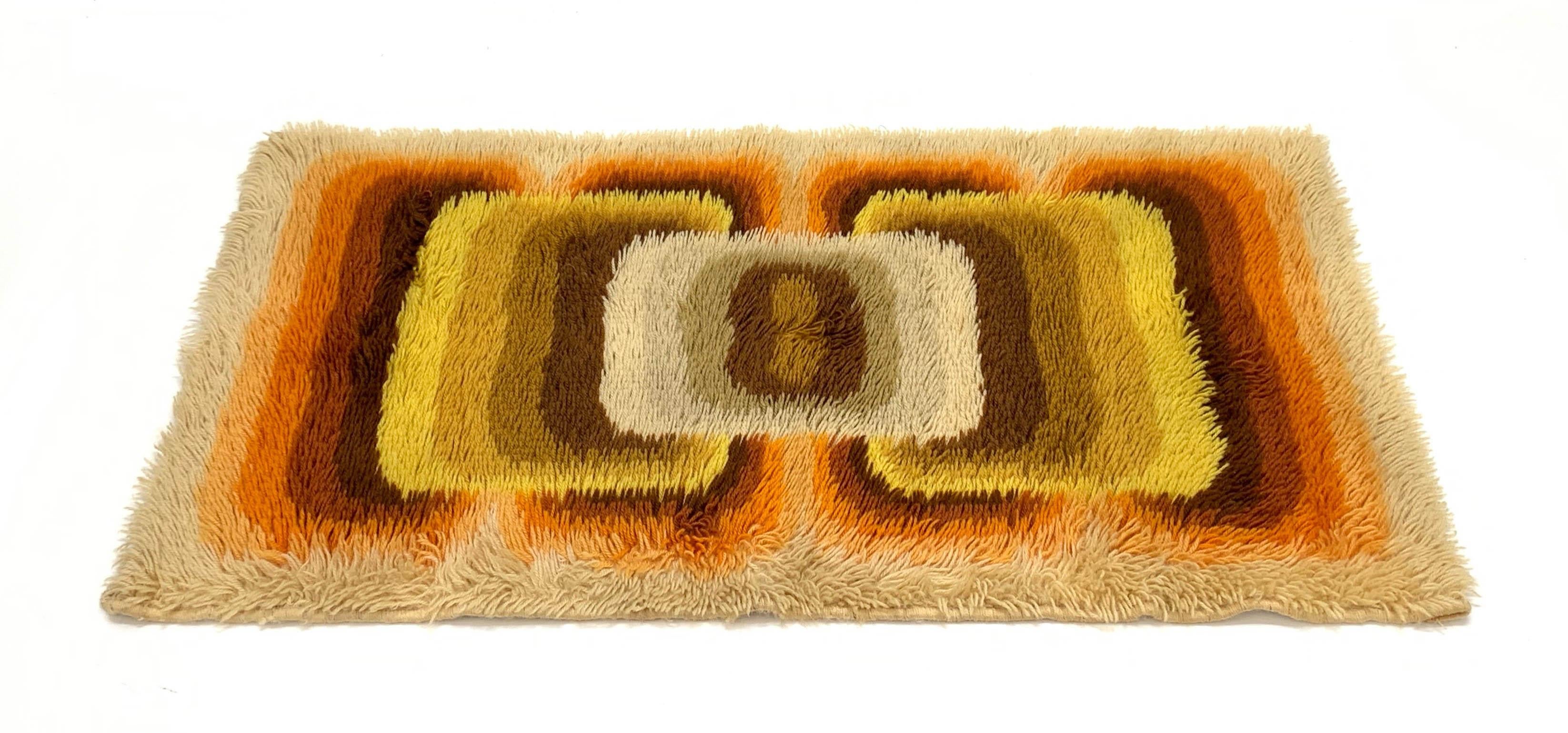 Set of Samit Borgosesia Midcentury Beige Pure Virgin Wool Italian Rugs, 1970 For Sale 6