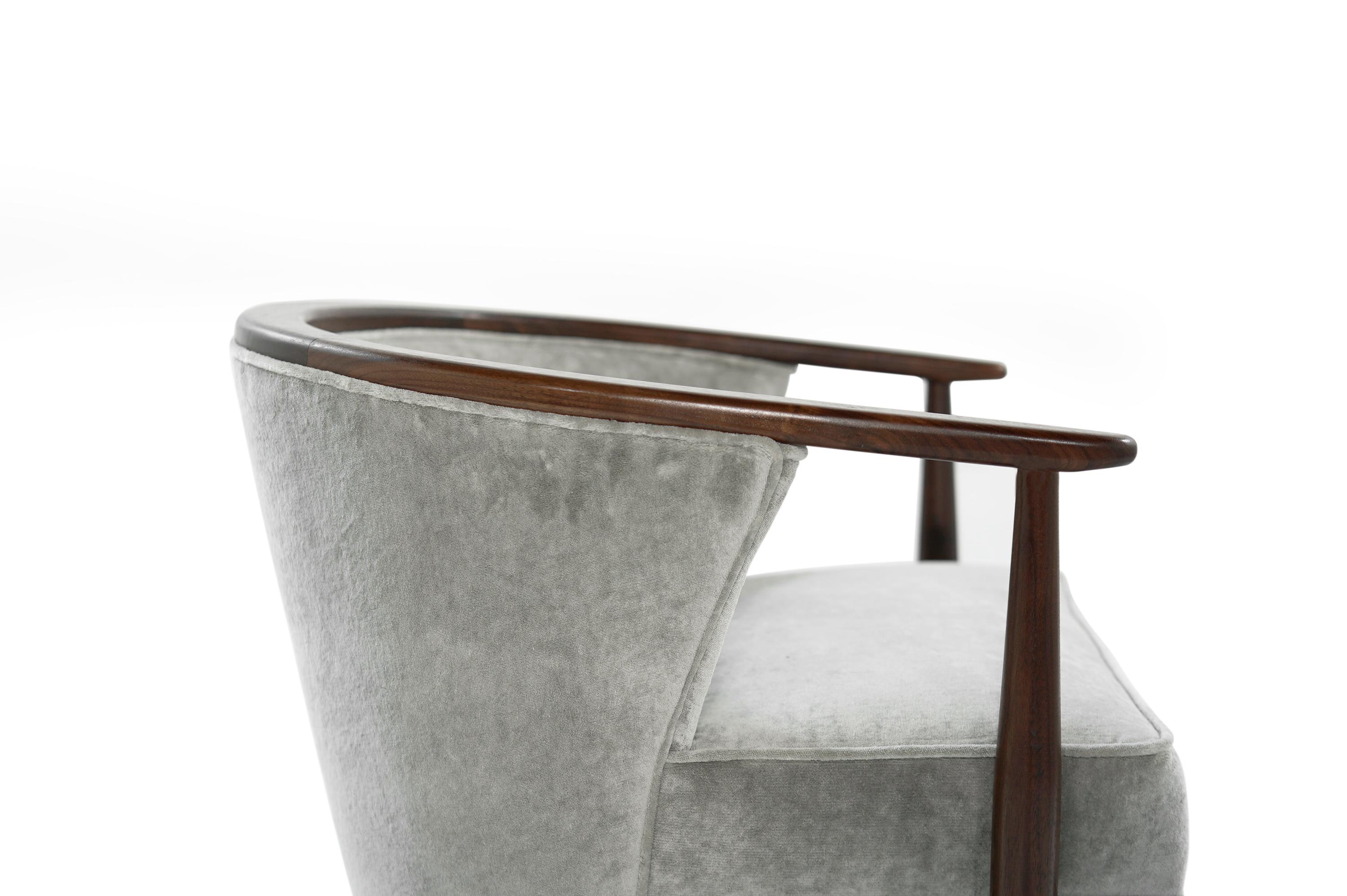 Set of Scandinavian Modern Barrel Lounge Chairs 2