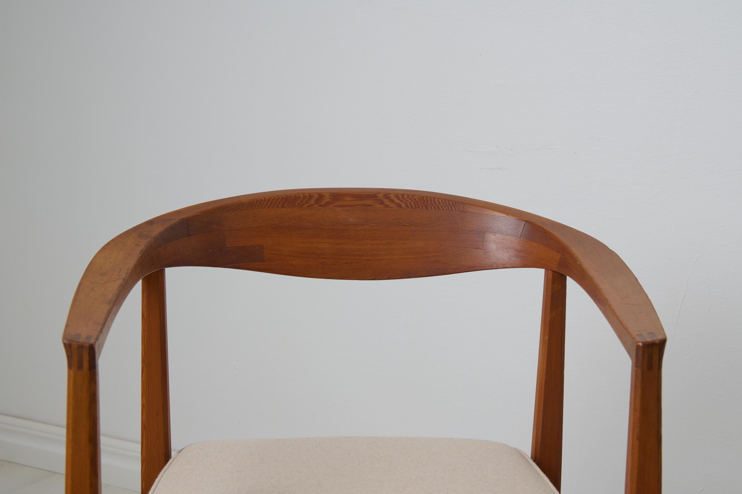 Ensemble de chaises de salle à manger scandinaves modernes S-96 par Eyjolfur Augustsson en vente 3
