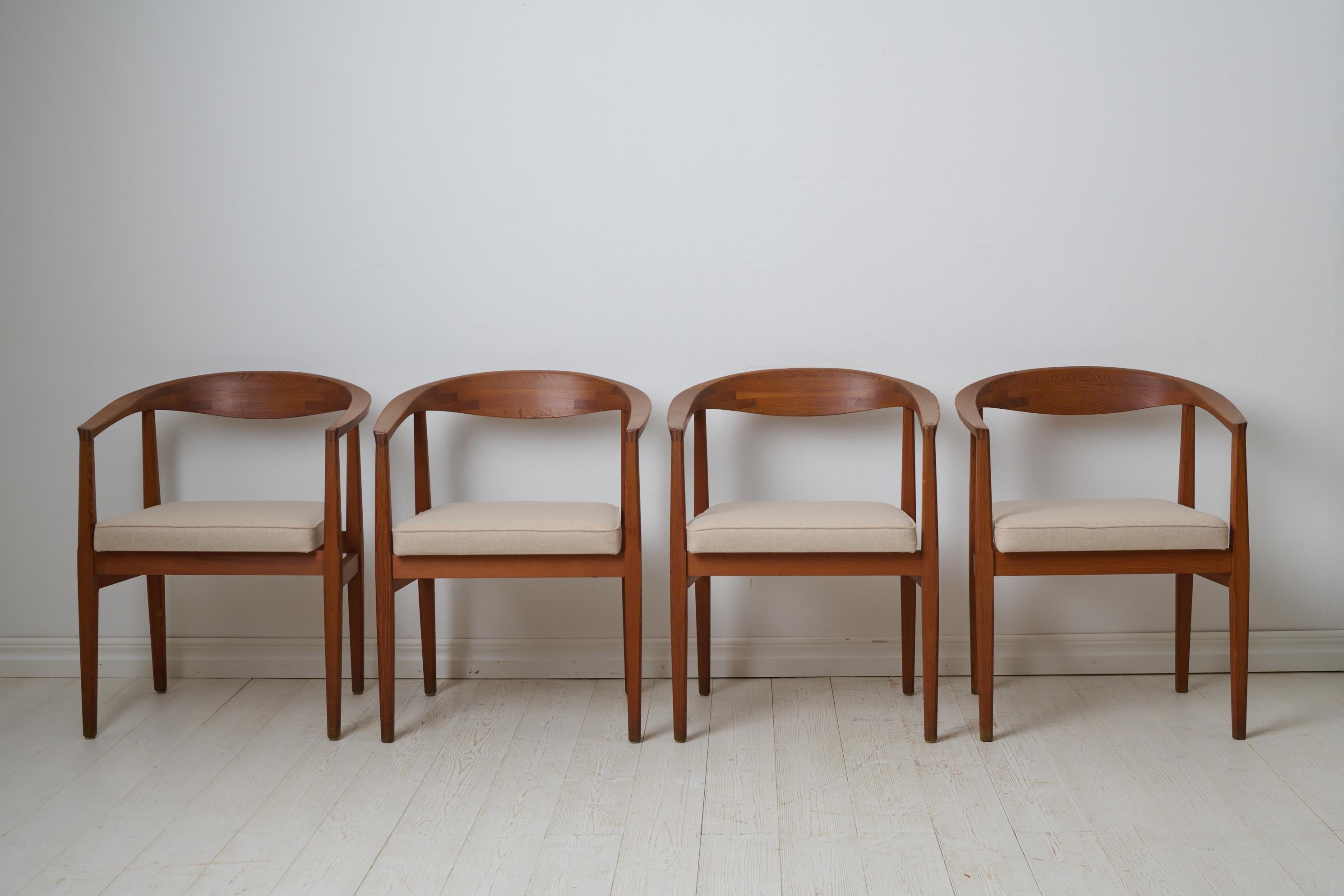 Suédois Ensemble de chaises de salle à manger scandinaves modernes S-96 par Eyjolfur Augustsson en vente