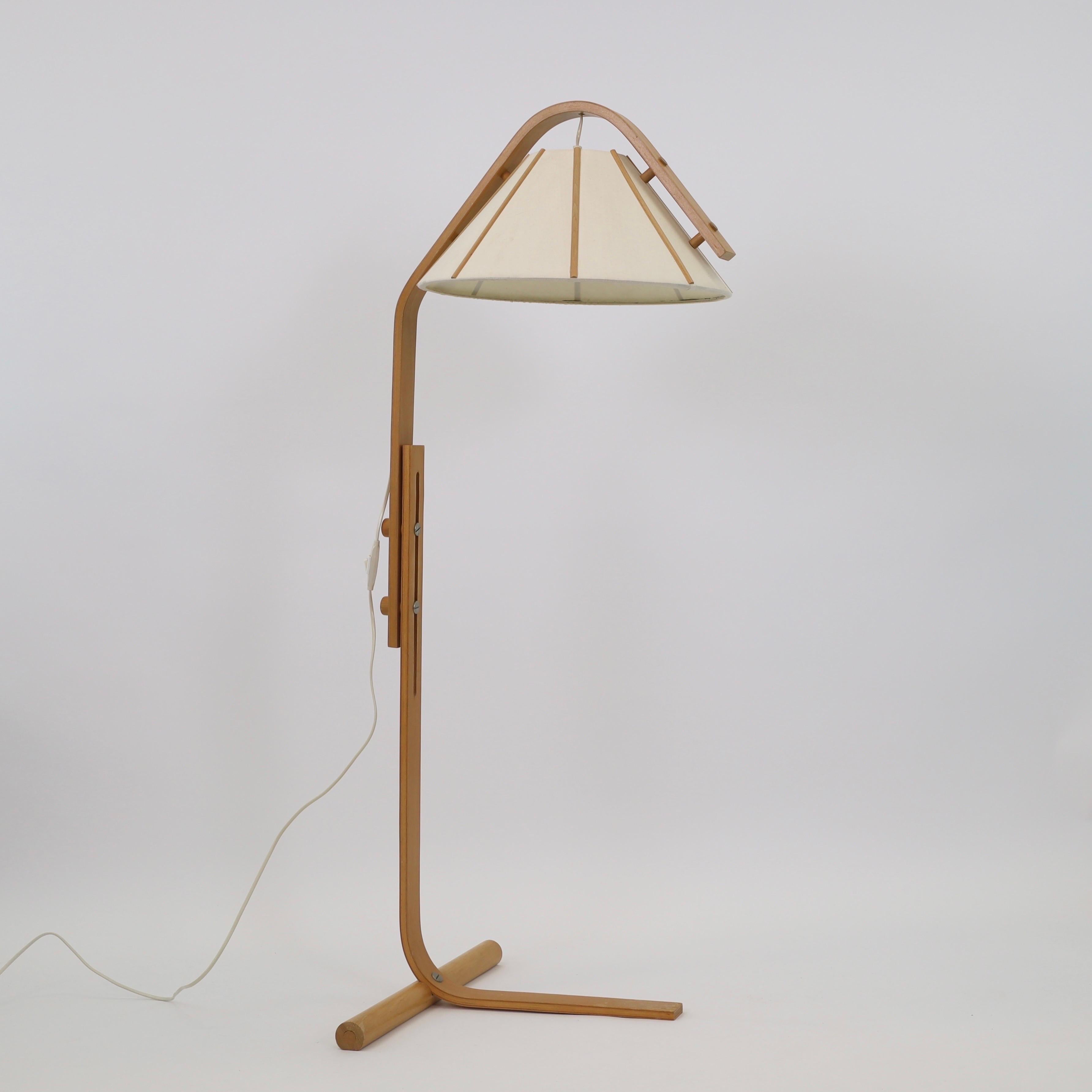 Set di lampade da terra The Modern Scandinavian di Jan Wickelgren, anni '70, Svezia in vendita 4
