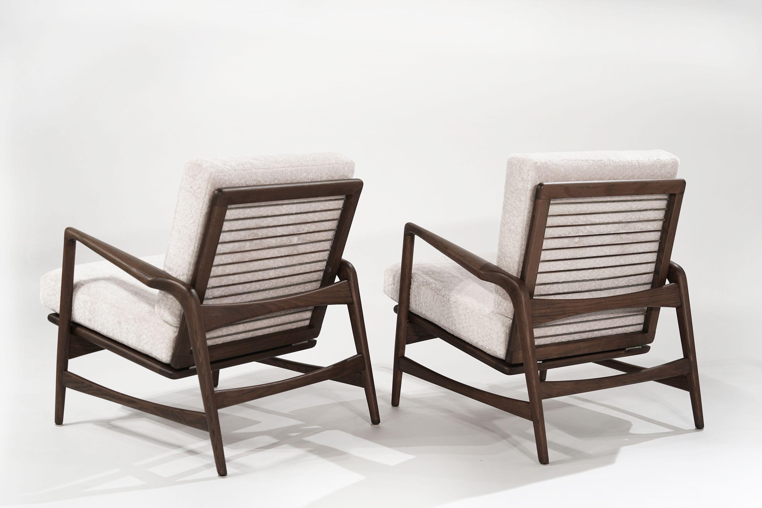 Set of Scandinavian Modern Reclining Lounge Chairs In Excellent Condition In Westport, CT