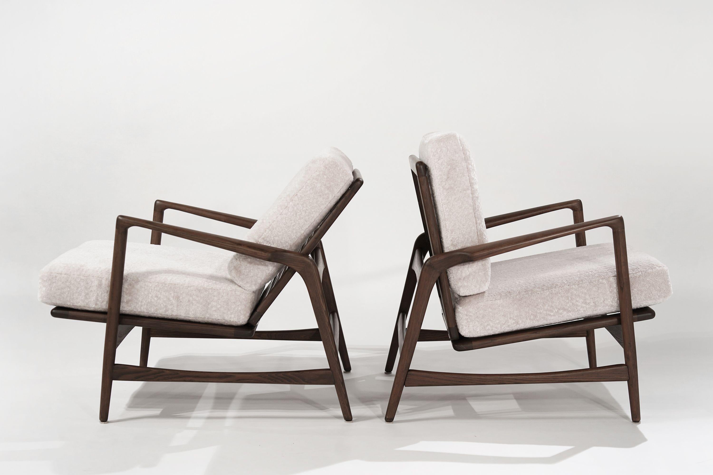 Wool Set of Scandinavian Modern Reclining Lounge Chairs