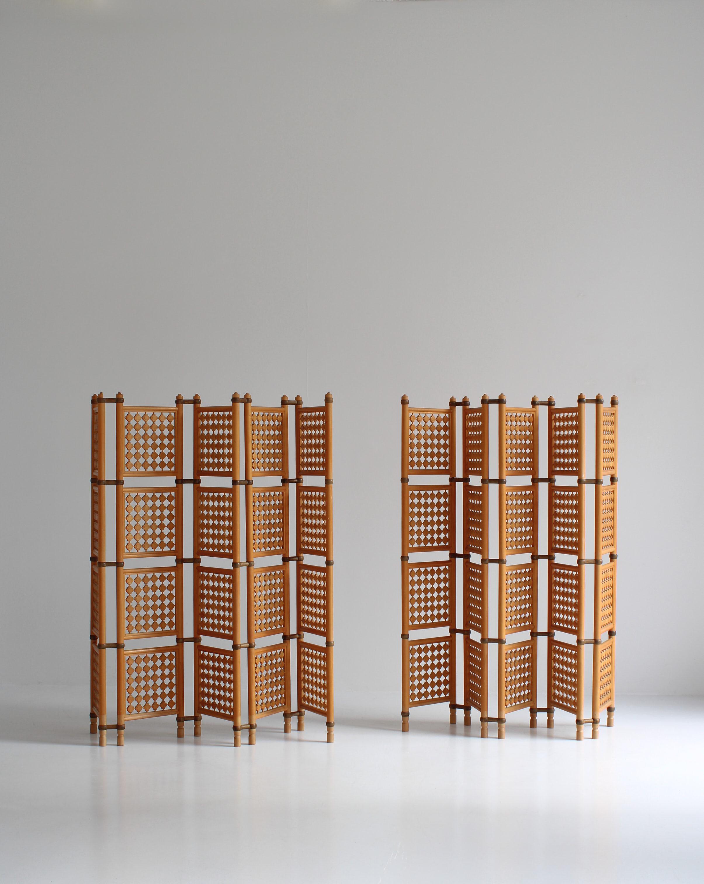 Set of Scandinavian Modern Screens or Room Dividers in Stained Beechwood, 1940s In Fair Condition For Sale In Odense, DK