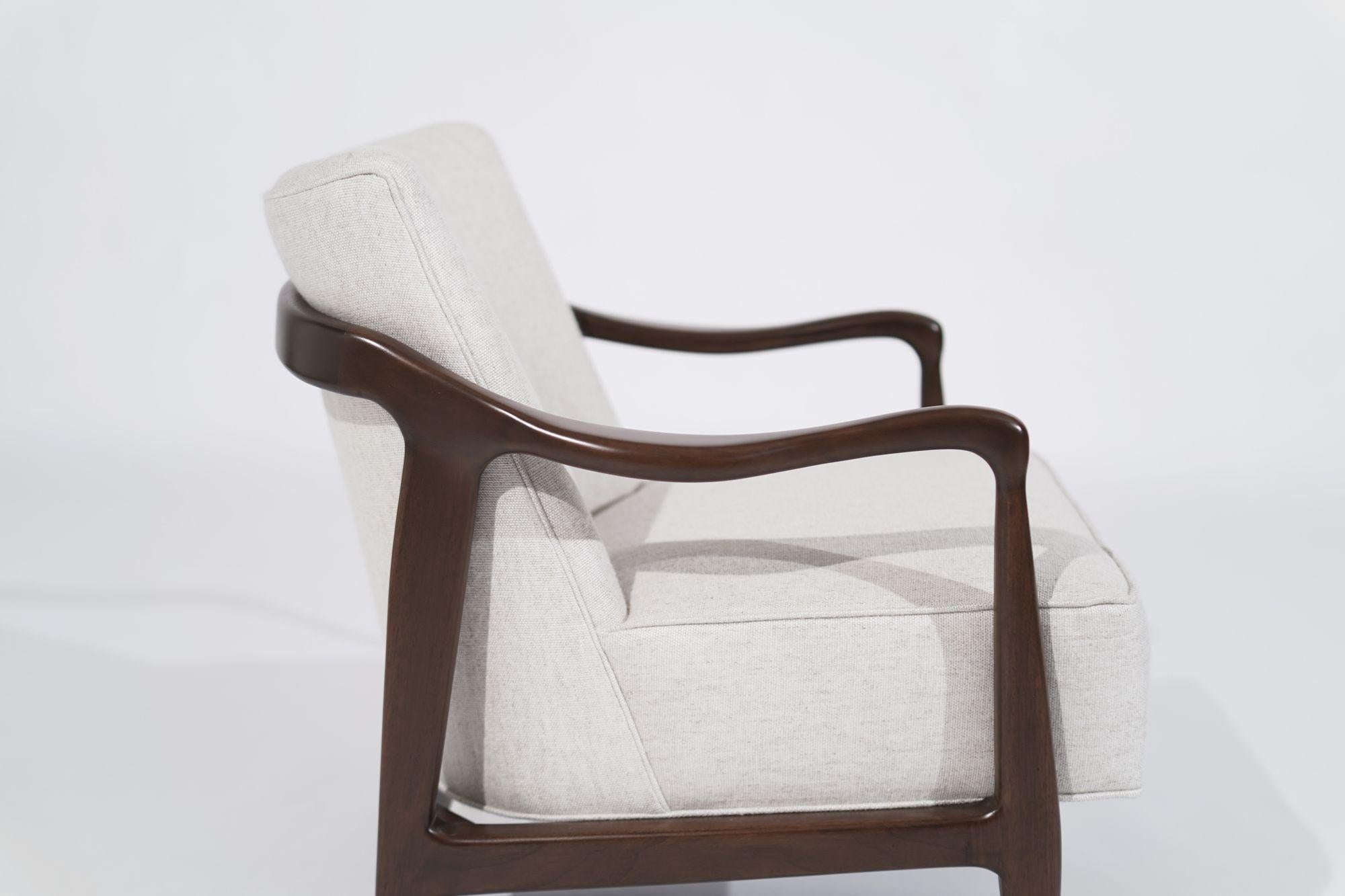 Set of Sculptural Walnut Lounge Chairs in the Style of Gio Ponti, C. 1950s 1