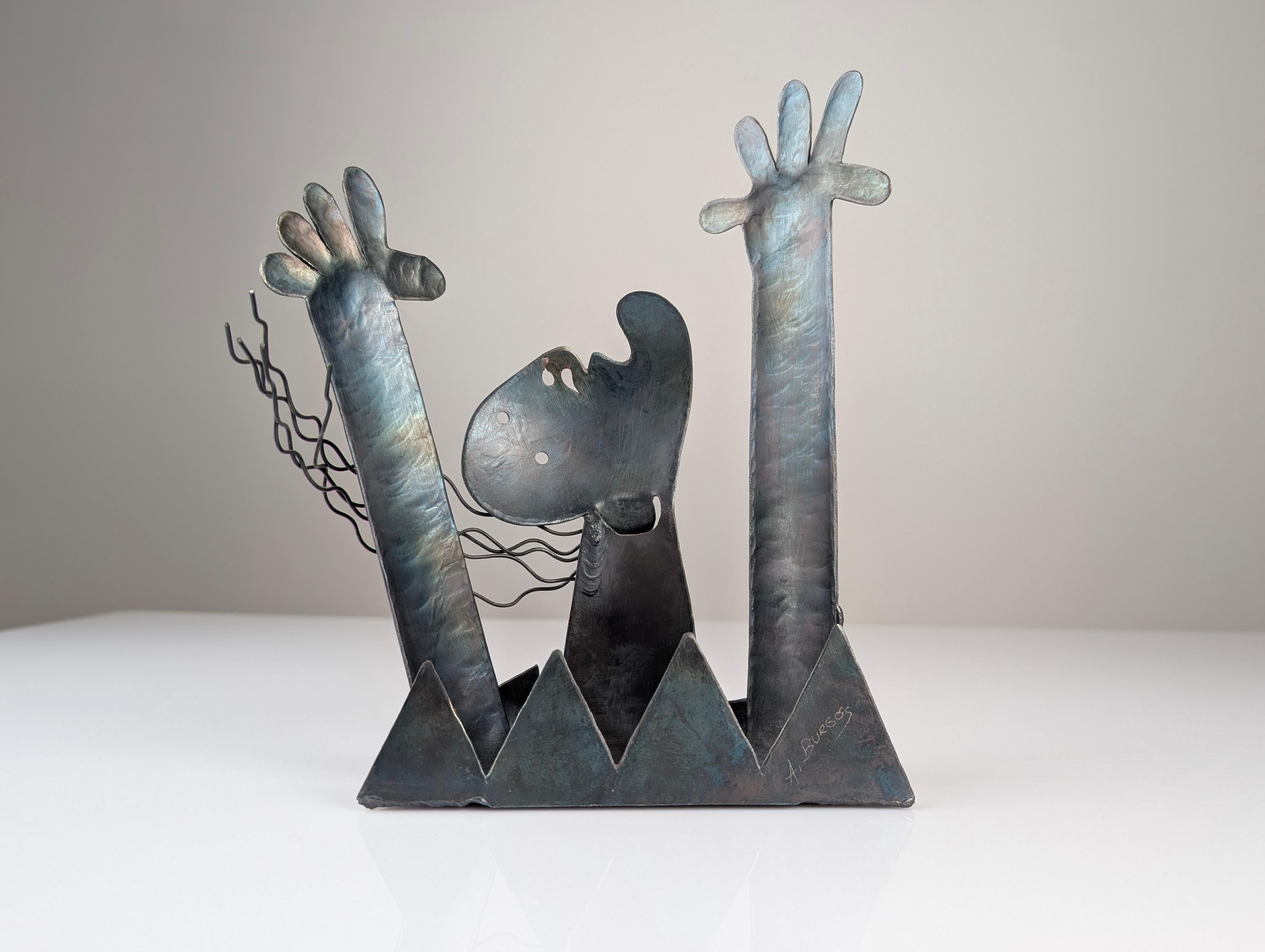 Conjunto de esculturas del Guernica de Picasso, Firmado, Siglo XX 3