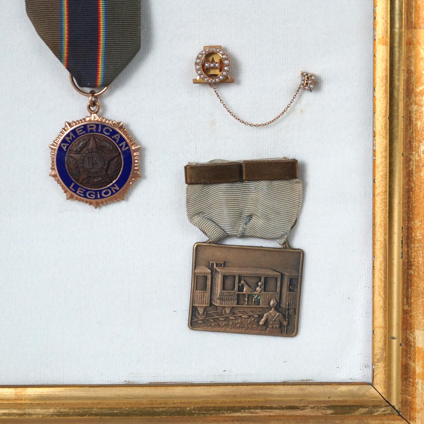 Set of Service Medals in Shadow Box Display, 20th C In Good Condition In Big Flats, NY