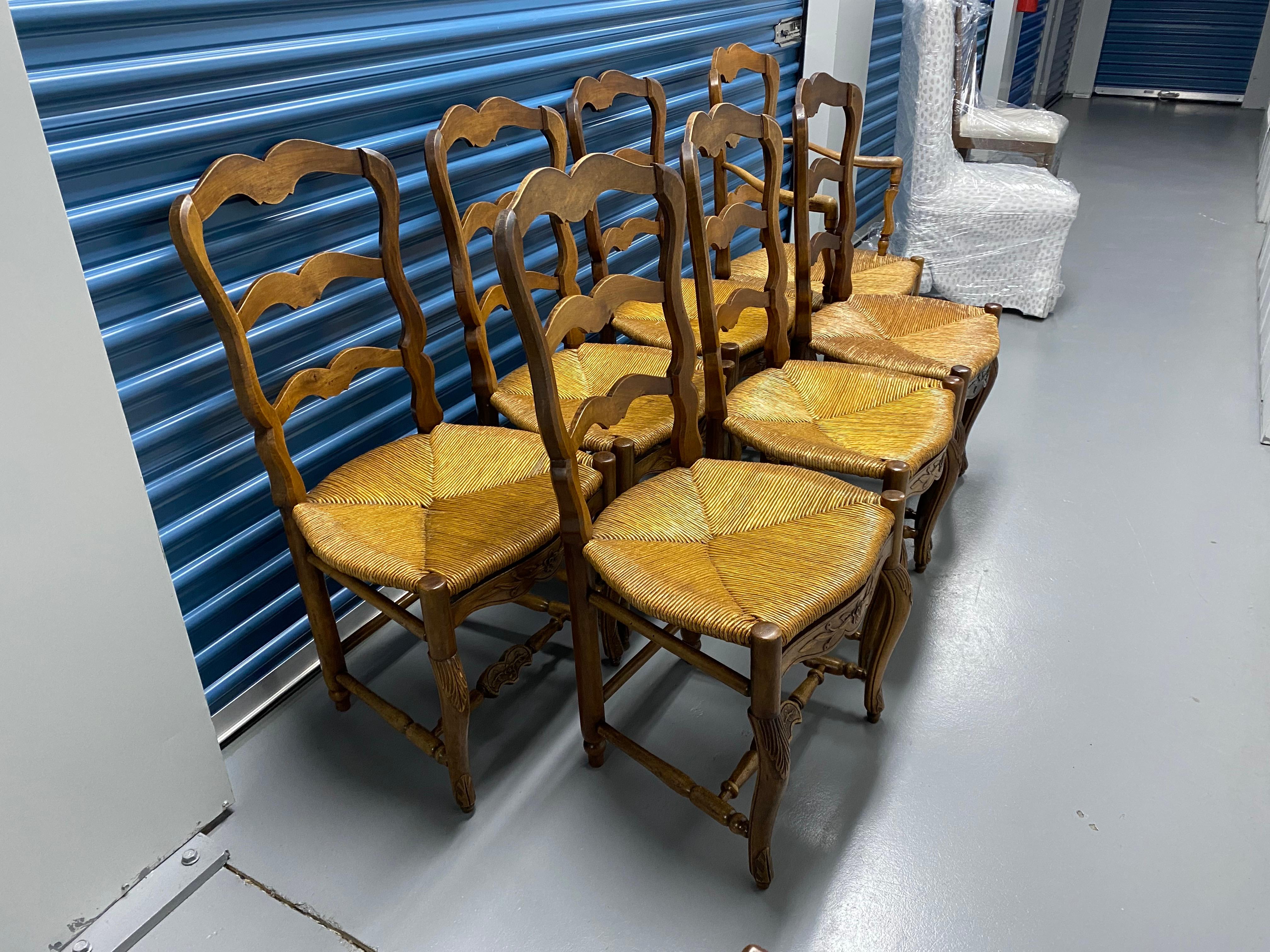 Set of Seven 19th C French Provençal Ladder Back Walnut Rush Seat Dining Chairs In Good Condition For Sale In Southampton, NY