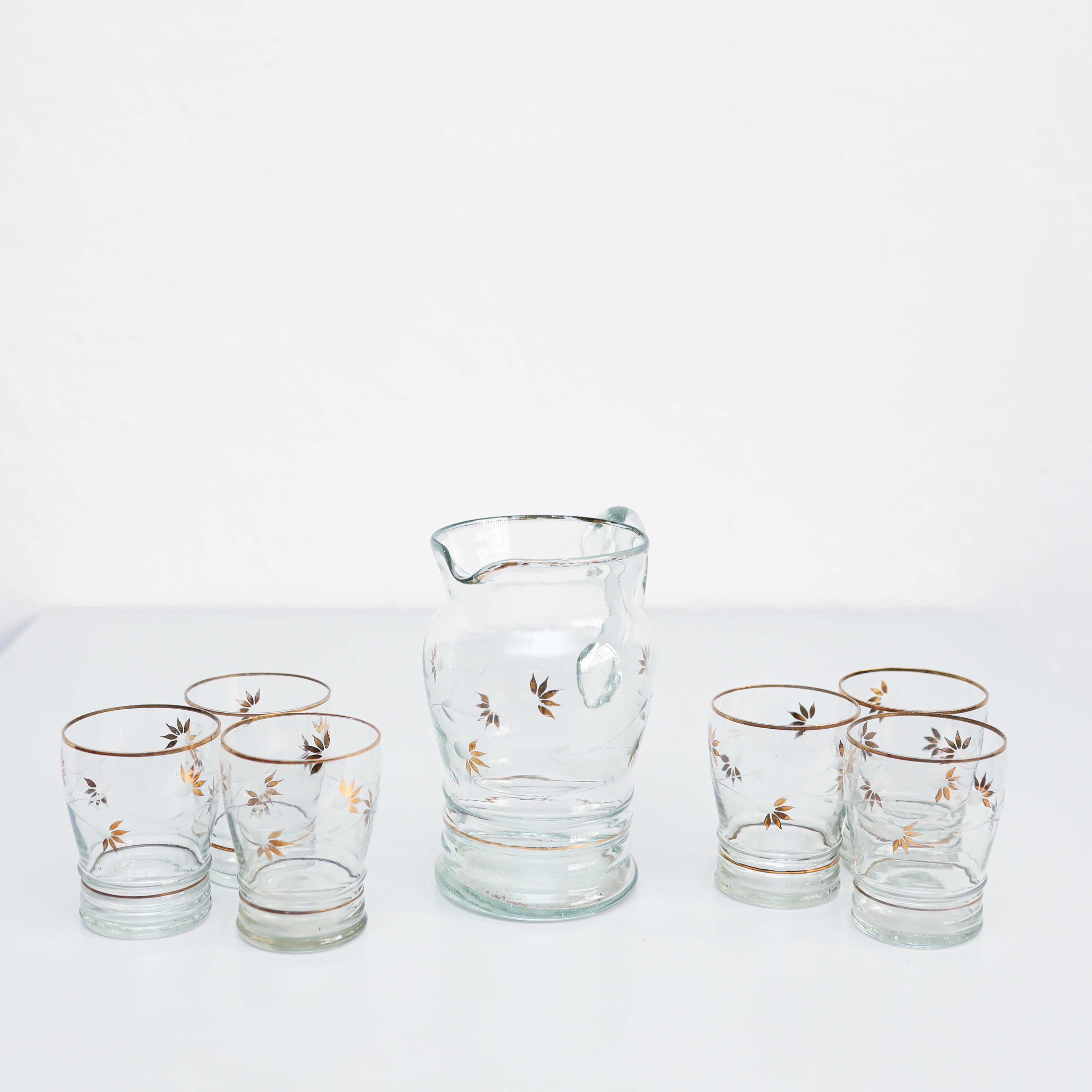 Mid-Century Modern  Set of Seven Antique Glass Vase and glasses, circa 1970 For Sale