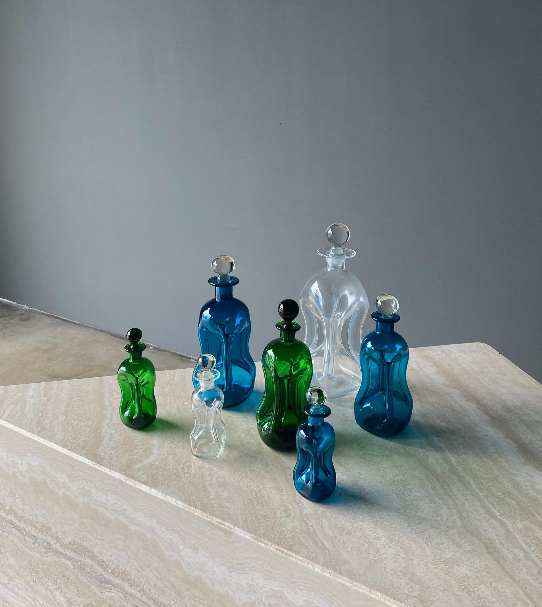 Set of Seven Art Glass Decanters by Holmegaard, Denmark, 1960s For Sale 2