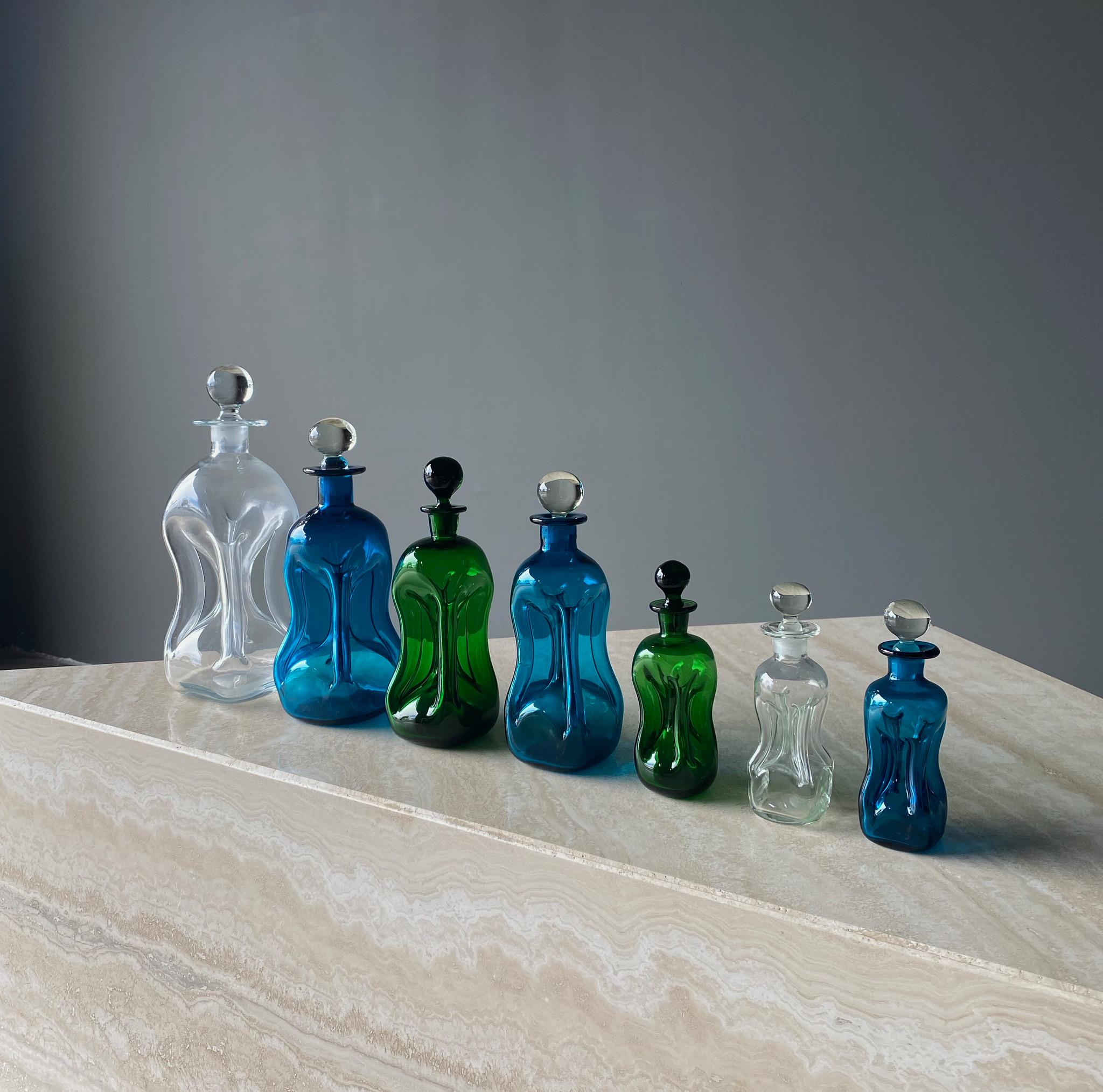 Set of Seven Art Glass Decanters by Holmegaard, Denmark, 1960s In Good Condition For Sale In Costa Mesa, CA