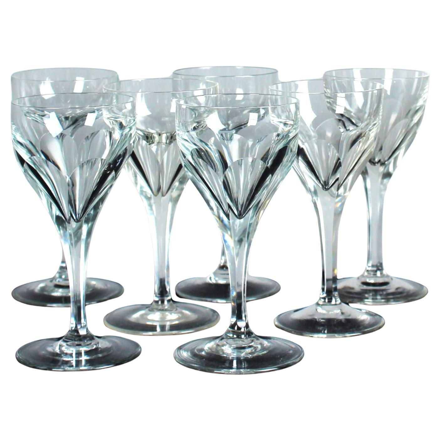 Set Of Seven Art Nouveau Wine Glasses, Hand-Crafted, 1920s, France, 14 cm For Sale