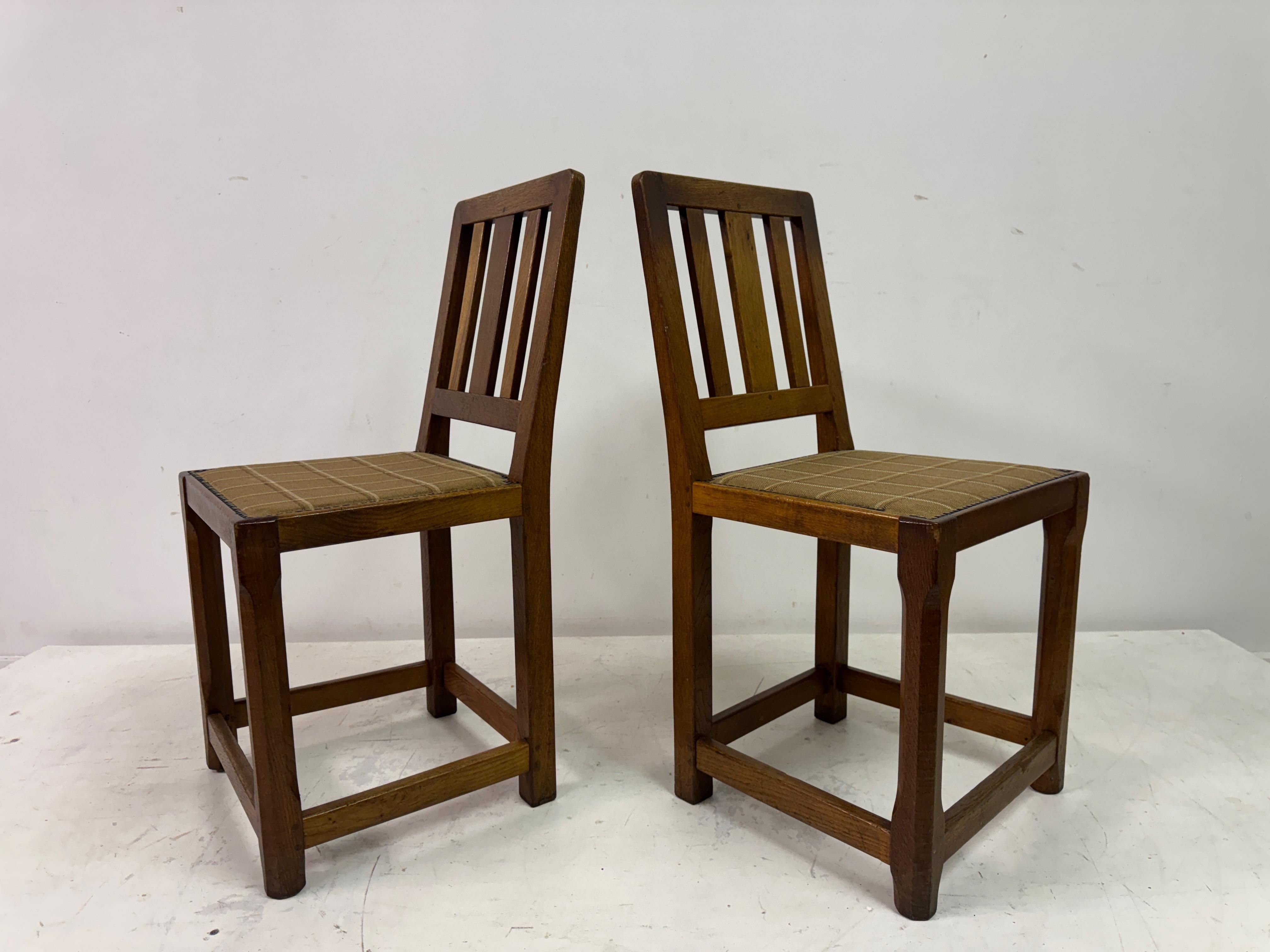 Set of Seven Arts and Crafts Oak Dining Chairs For Sale 10