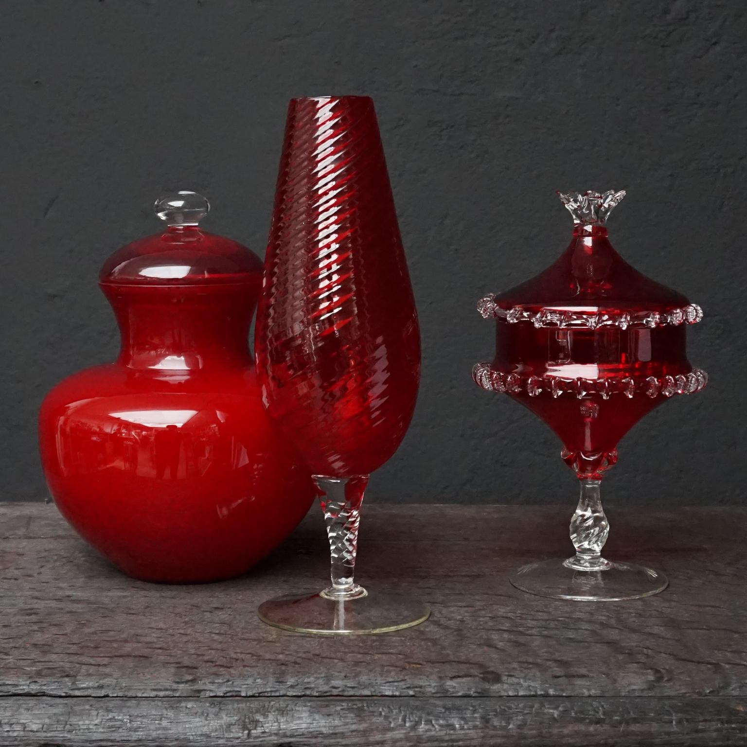 Pressé Set of Seven Bright Red MCM 1960s Italian Empoli Art Glass Decanters Vases Jars en vente