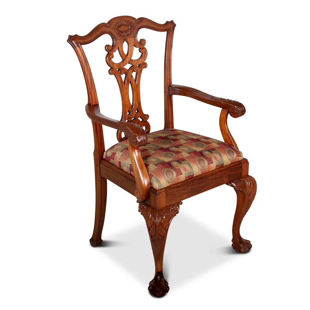 Set of Seven Carved Mahogany Chippendale Dining Chairs im Zustand „Gut“ in Vancouver, British Columbia