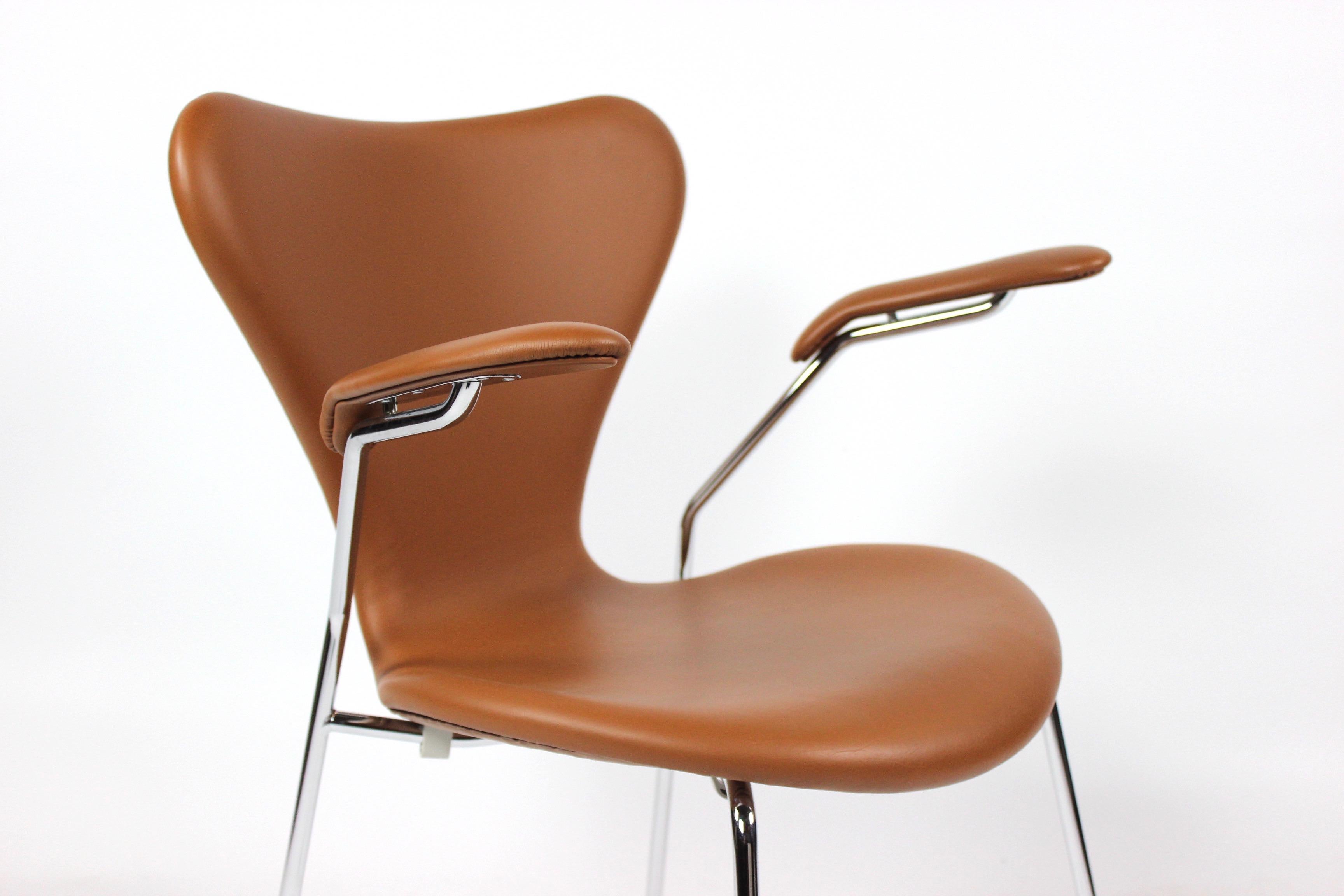 Mid-20th Century Set of Seven Chairs, Model 3207, with Armrests in Cognac Colored, 2019 For Sale