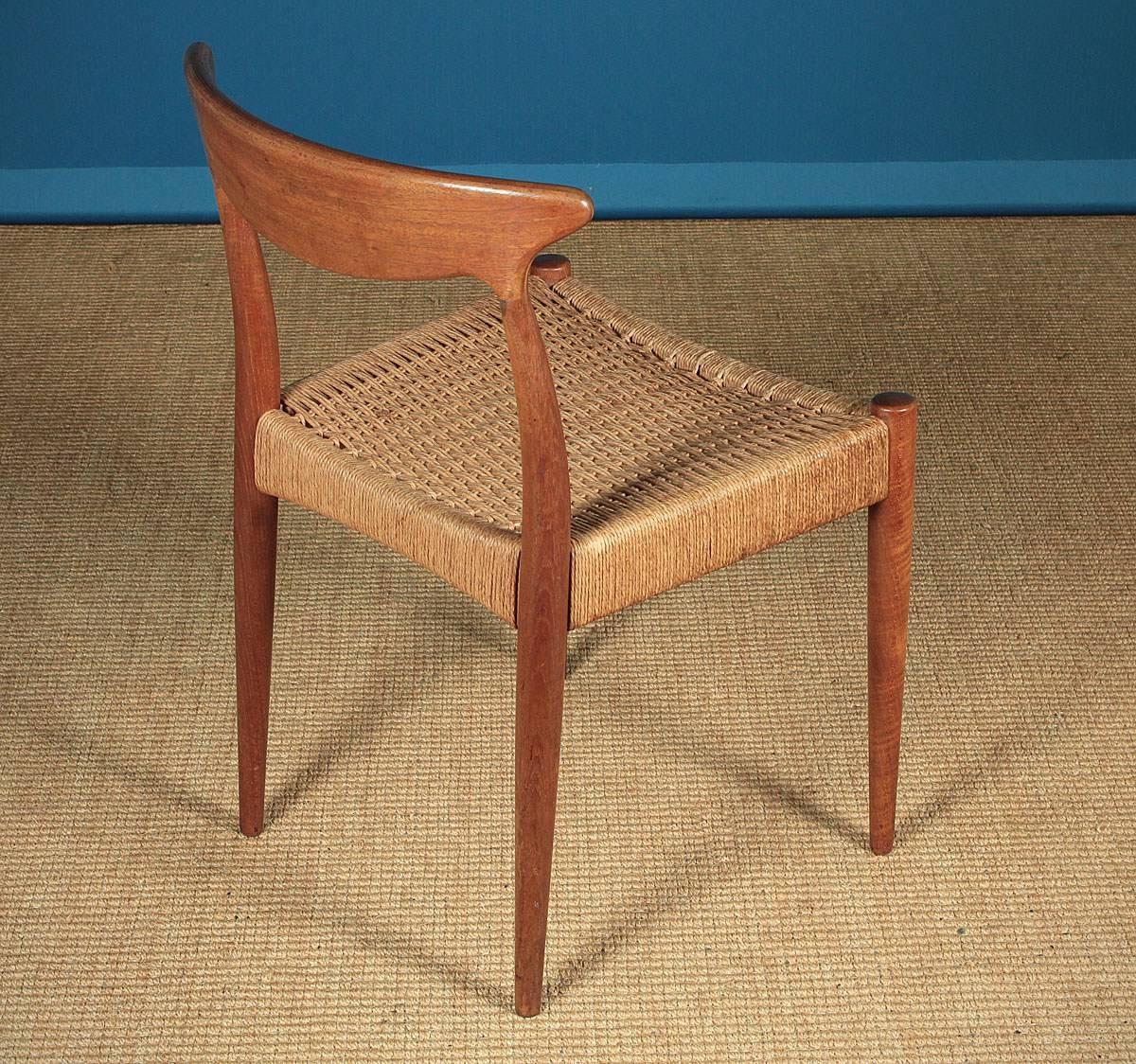 Set of Seven Dining Chairs by Arne Hovmand Olsen for Mogens Kold 3