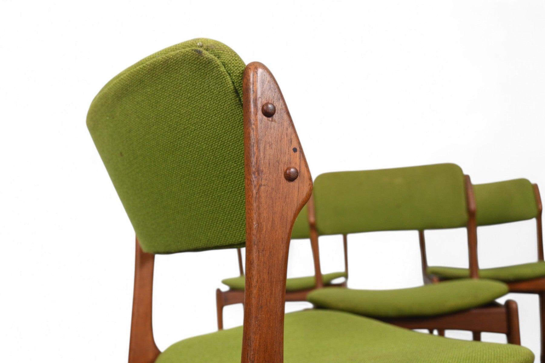 Set of Seven Erik Buch Model 49 Dining Chairs in Teak For Sale 1