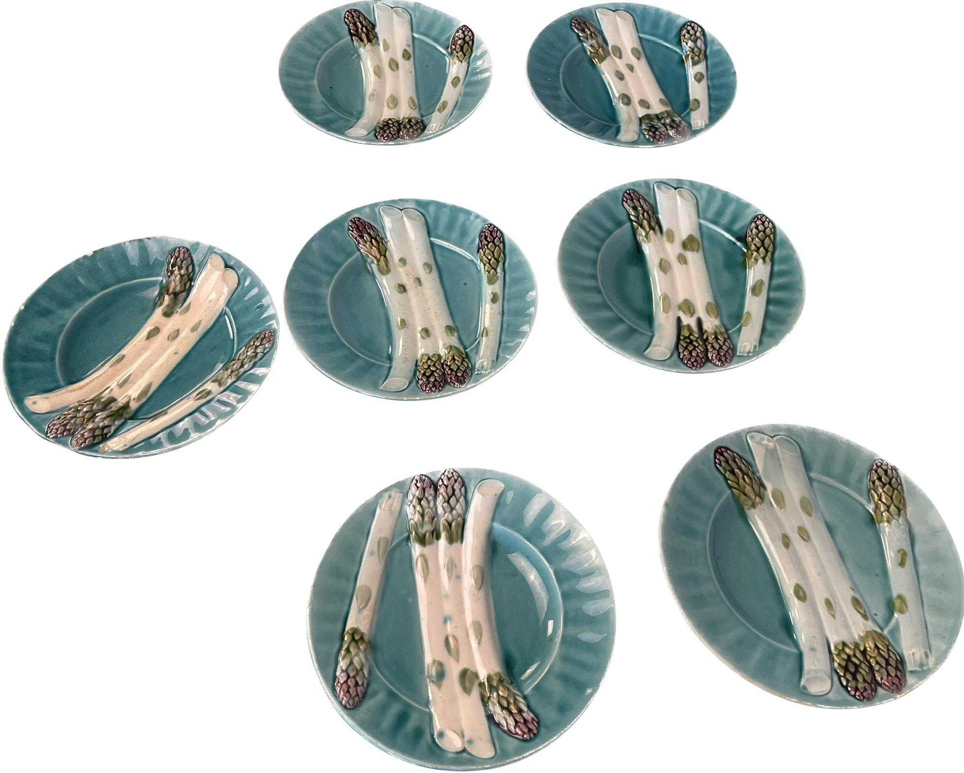 French Provincial Set of Seven French Majolica Depose KG Luneville Asparagus Plates For Sale