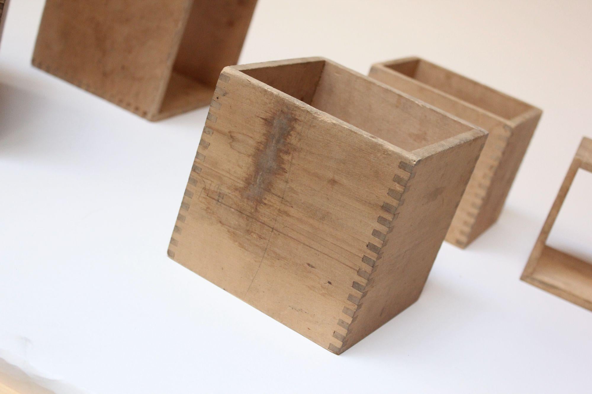 Set of Seven Handmade Vintage Primitive Vintage Nesting Cubes/Blocks in Pine For Sale 8