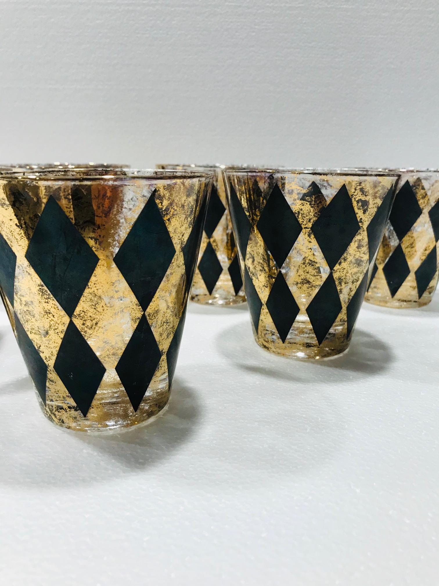 Set of Seven Hollywood Regency Barware Rock Glasses in Gold and Black, 1960s 5